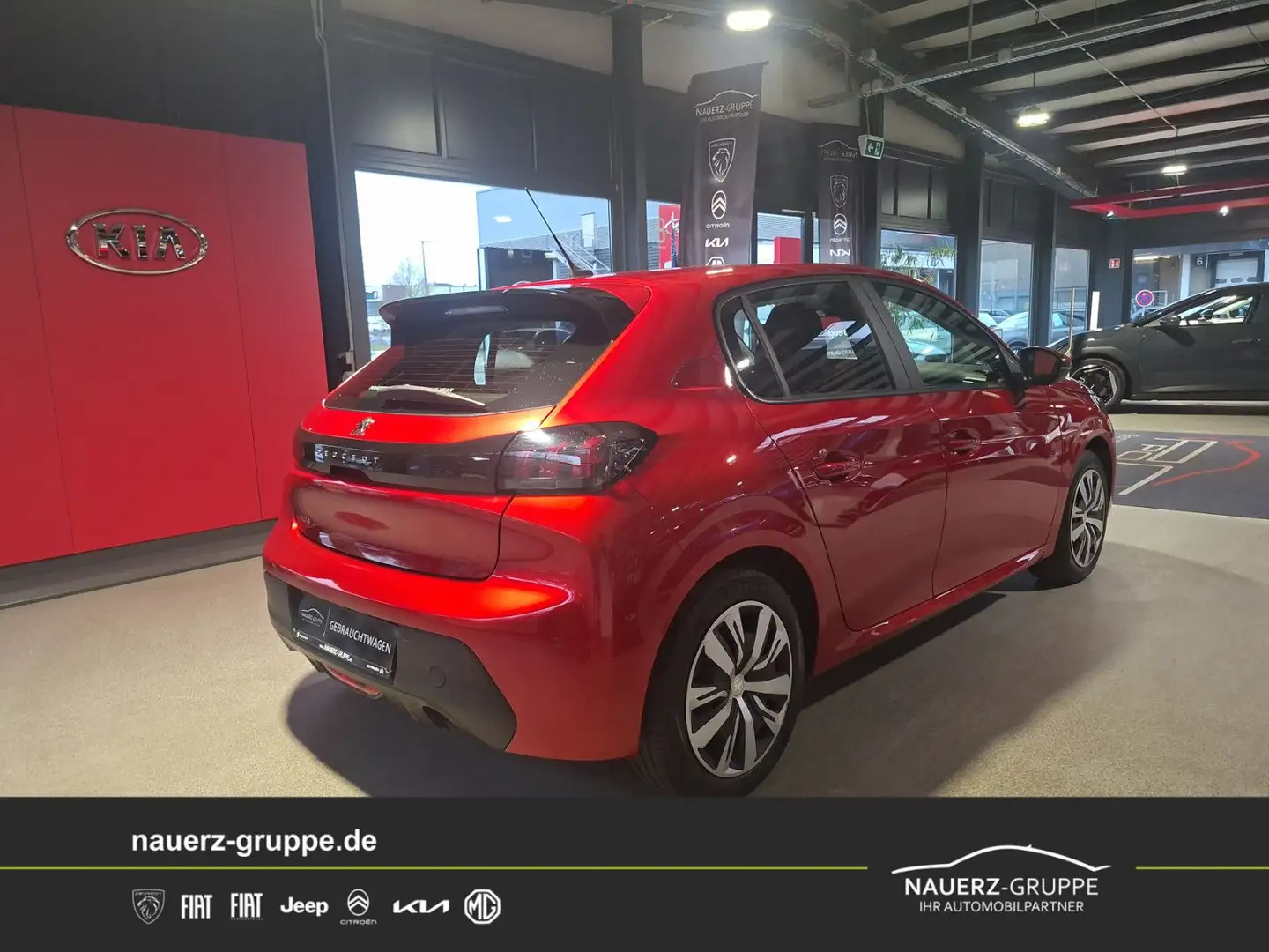 Peugeot 208 Active Pure Tech Automatik Rouge - 2