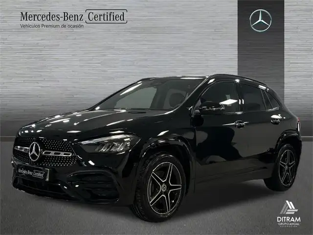 Mercedes-Benz GLA 250 250e