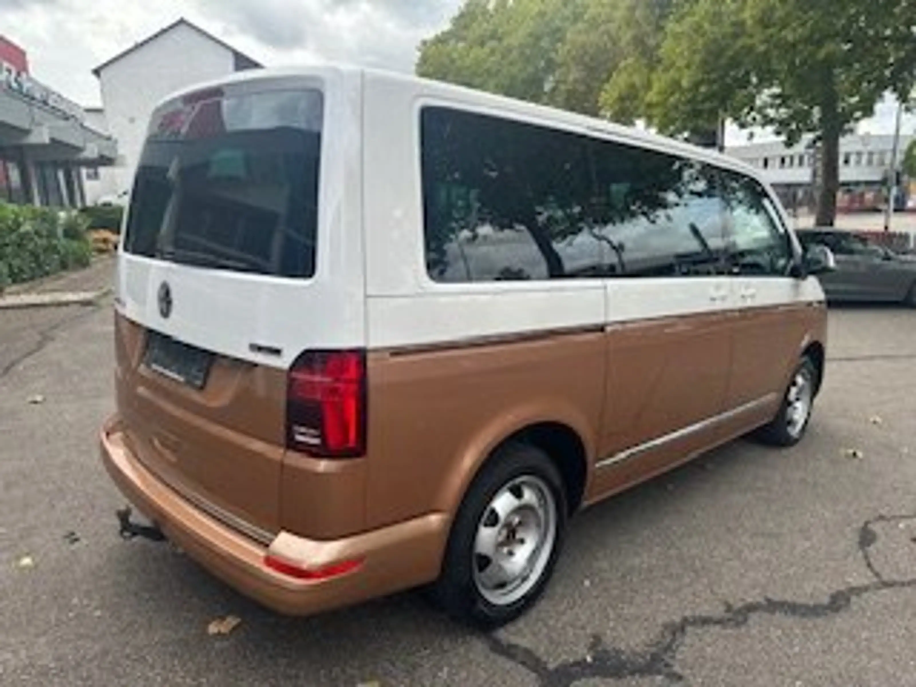 Volkswagen T6.1 Multivan Multivan Generation Six 4MOTION — photo 5