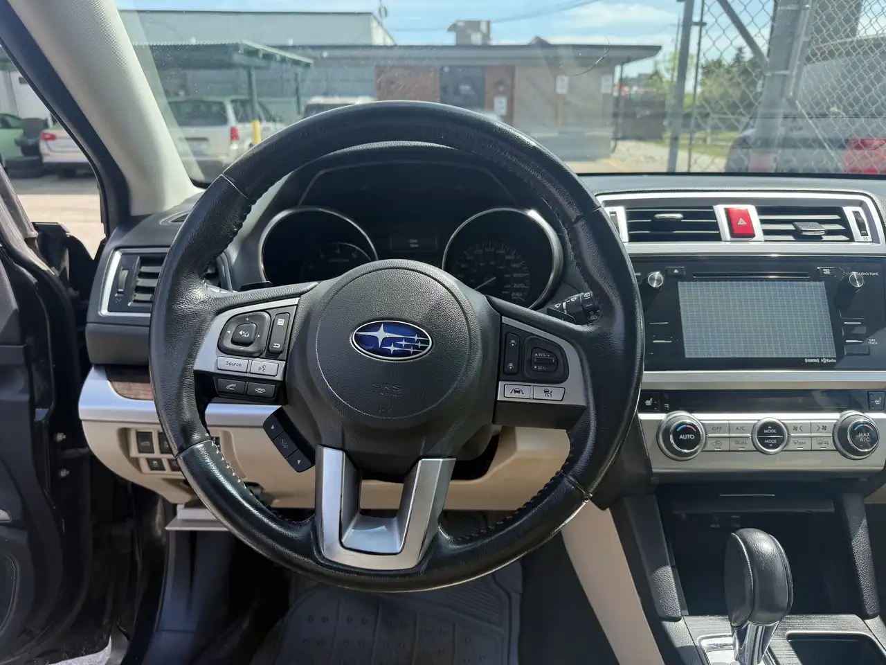 Subaru OUTBACK fotografie Subaru OUTBACK
