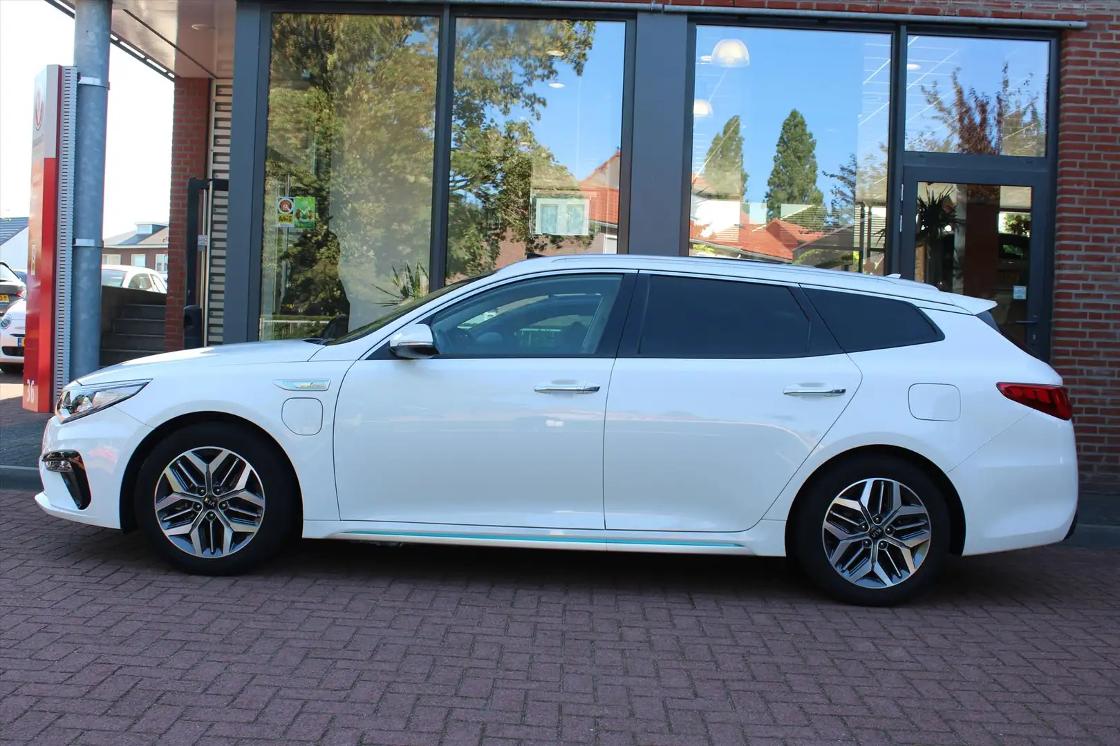 Kia Optima Sportswagon PHEV 2.0 DynamicPlus | Orig. NL | Schu Blanc - 2