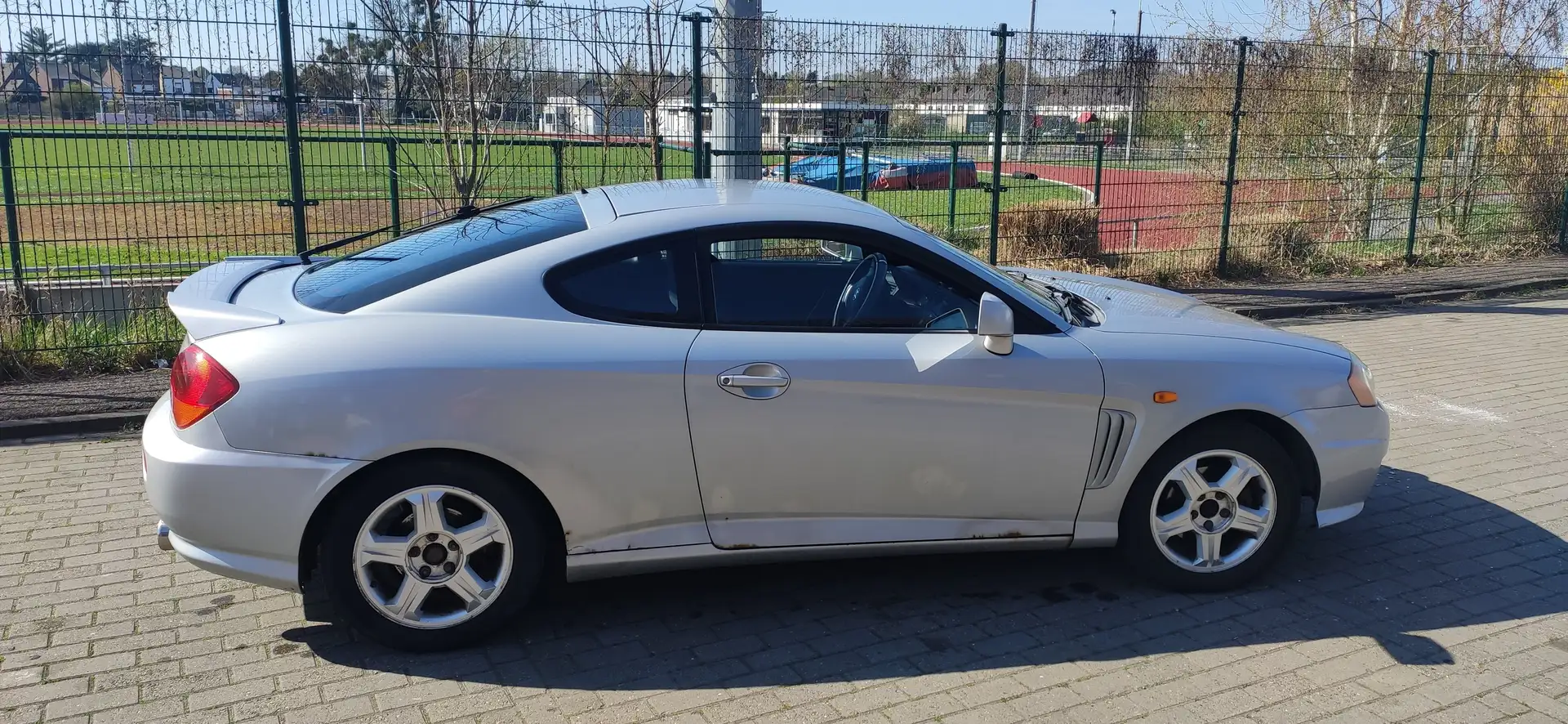Hyundai Coupe Coupé+1.6i+Pack+Confort + LPG Šedá - 2