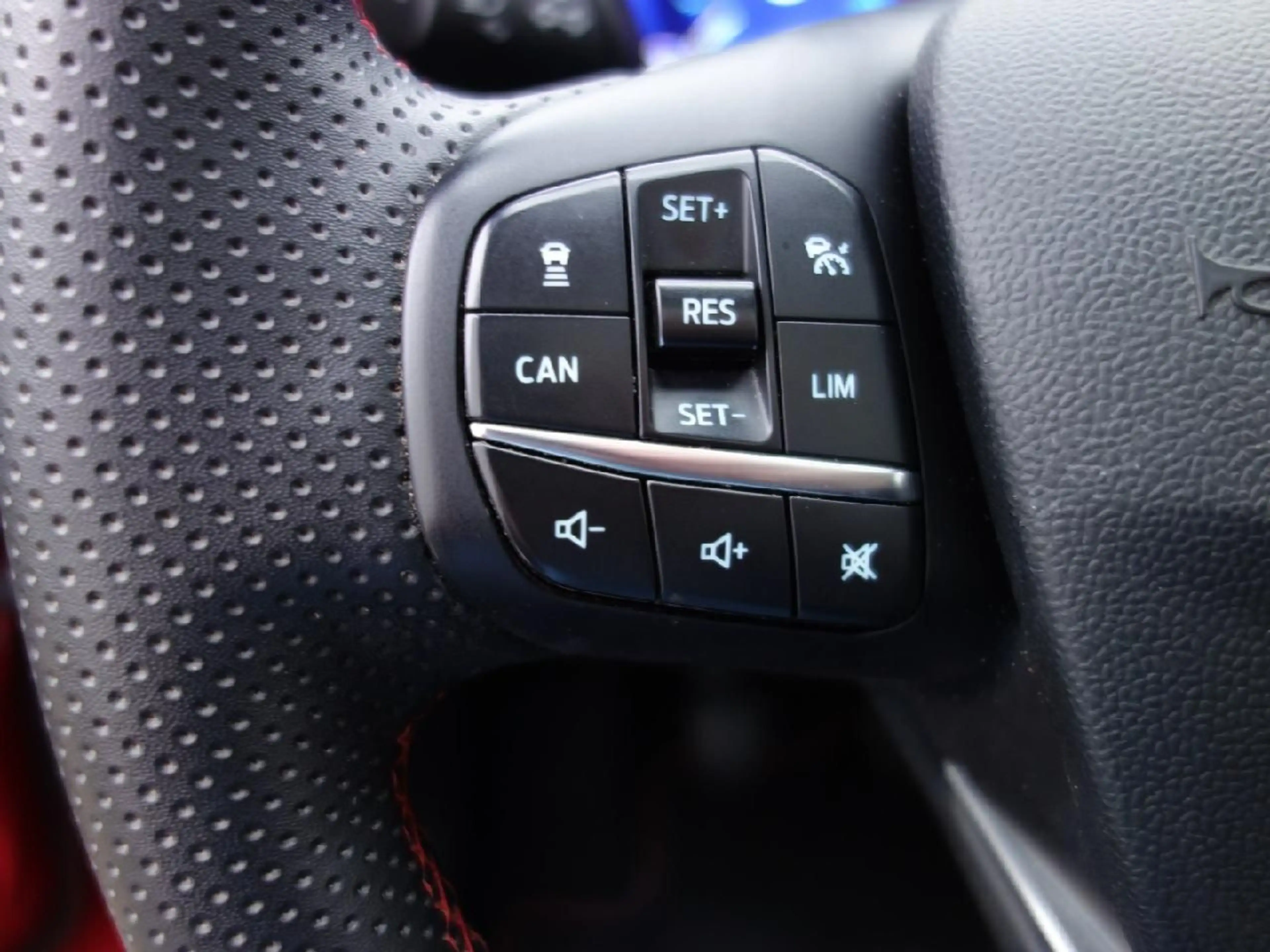 Ford Puma ST-Line PANO Navi LED AHK mHev DAB — photo 14