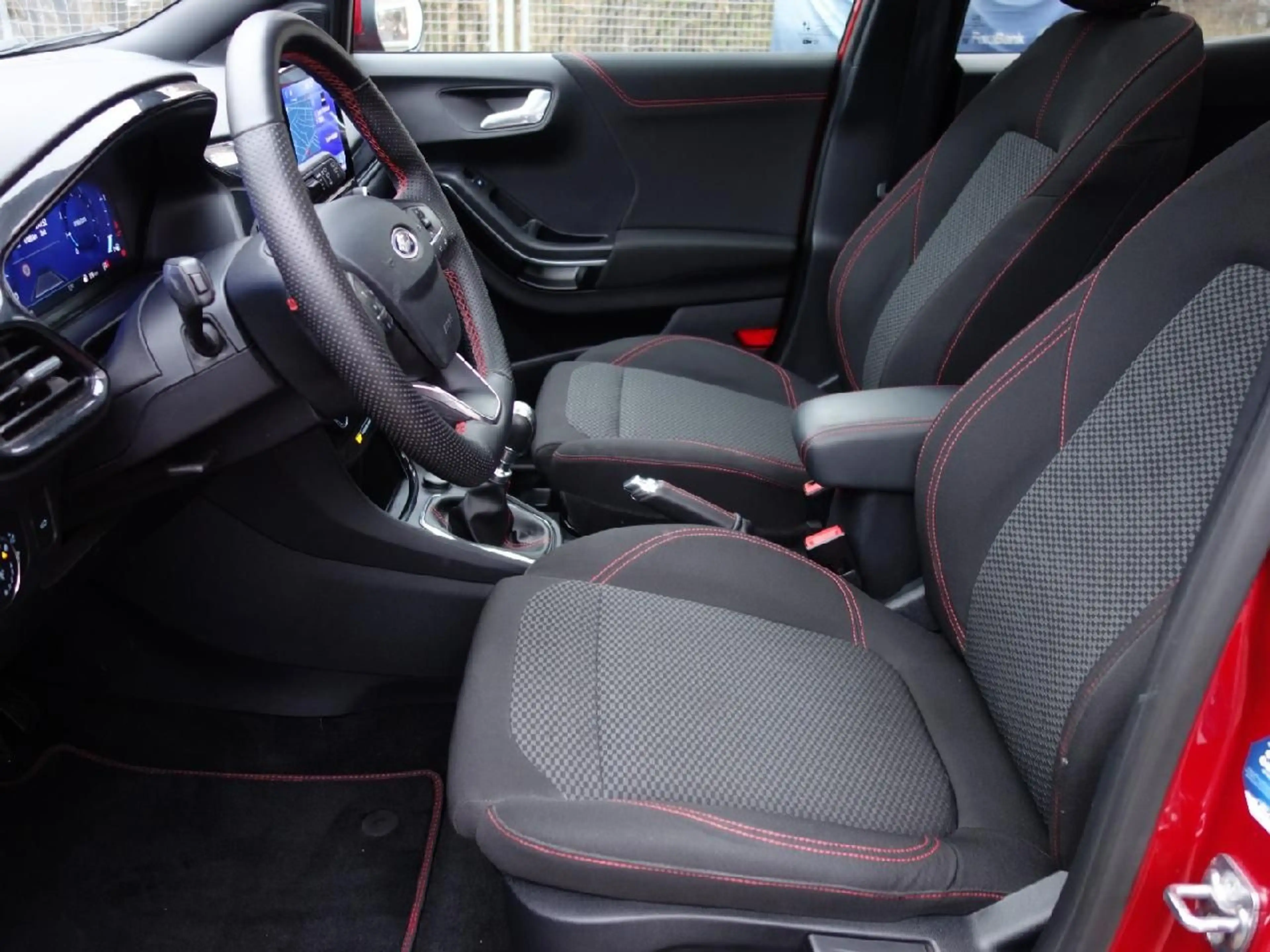 Ford Puma ST-Line PANO Navi LED AHK mHev DAB — photo 7