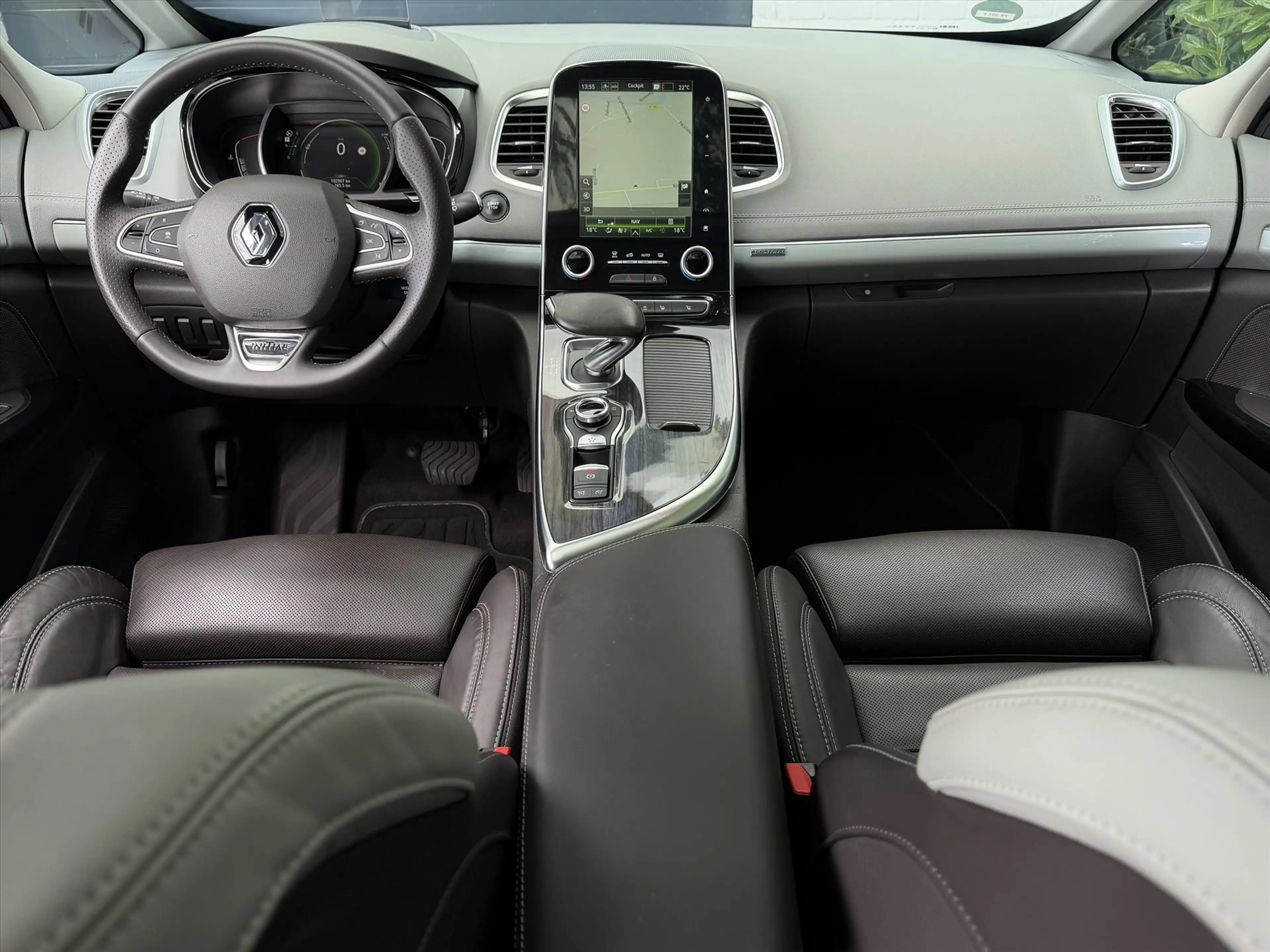 Renault Espace 1.6 TCe Initiale Paris 7P / Pano / Head-up / Keyle — photo 8