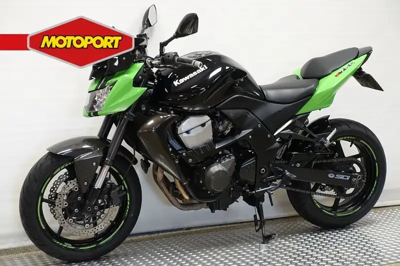 Kawasaki Z 750 - foto 8