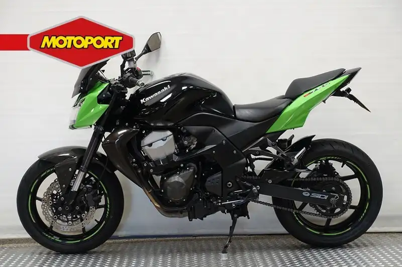 Kawasaki Z 750 - foto 6