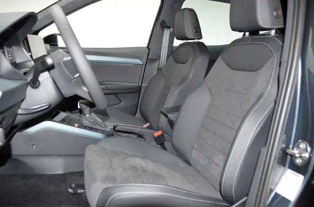 Seat Arona view 9