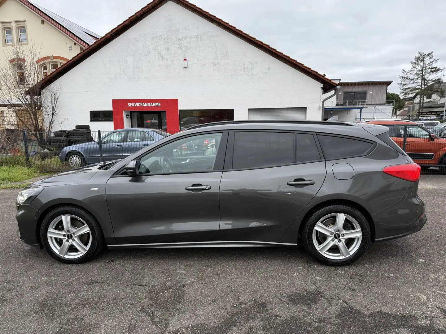 Ford Focus ST-Line X Gris - 2