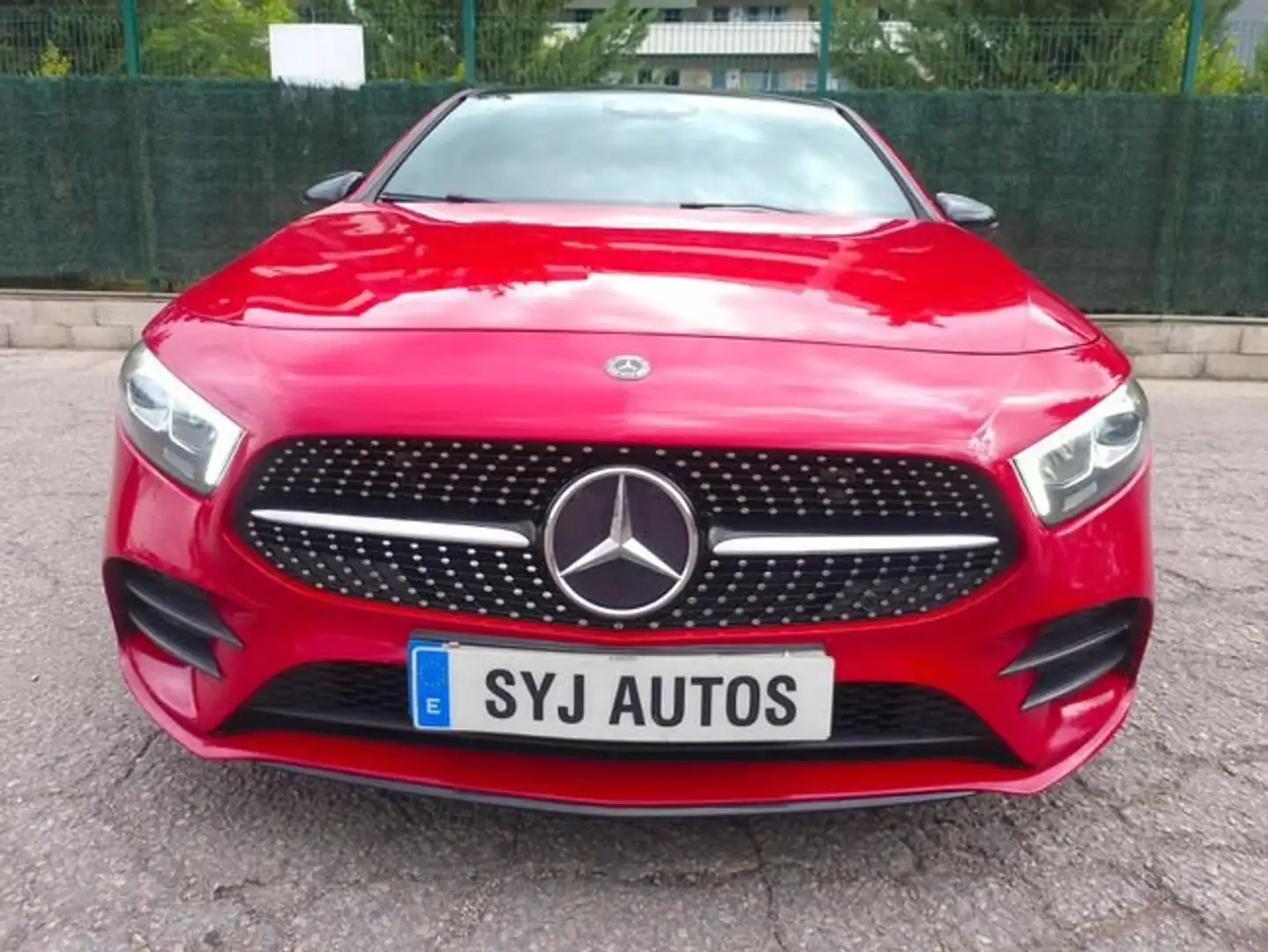 Mercedes-Benz A 200 d 8G-DCT Rojo - 2