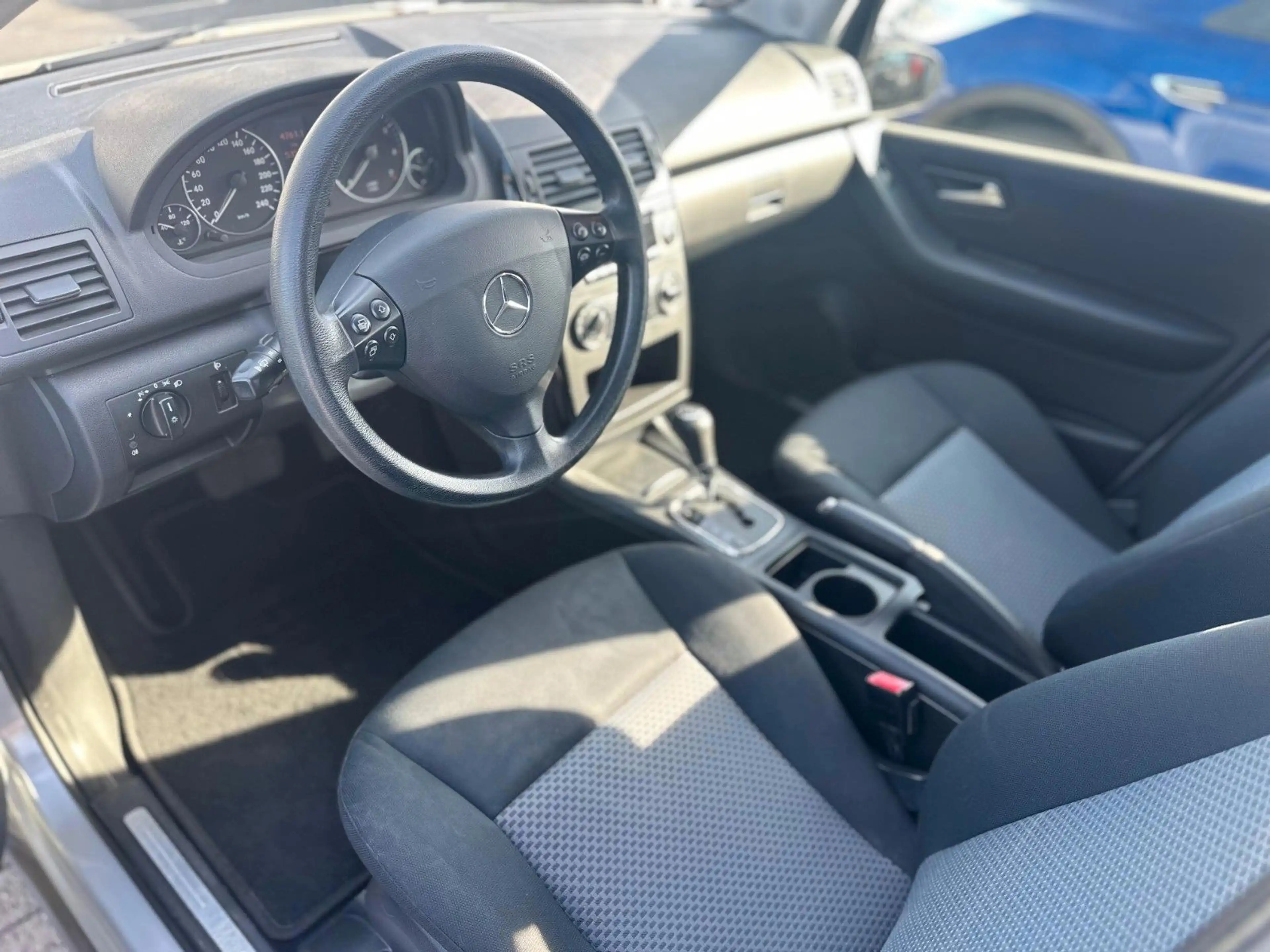 Mercedes-Benz A 150 A -Klasse A 150 Automatik Klima Tüv — photo 7