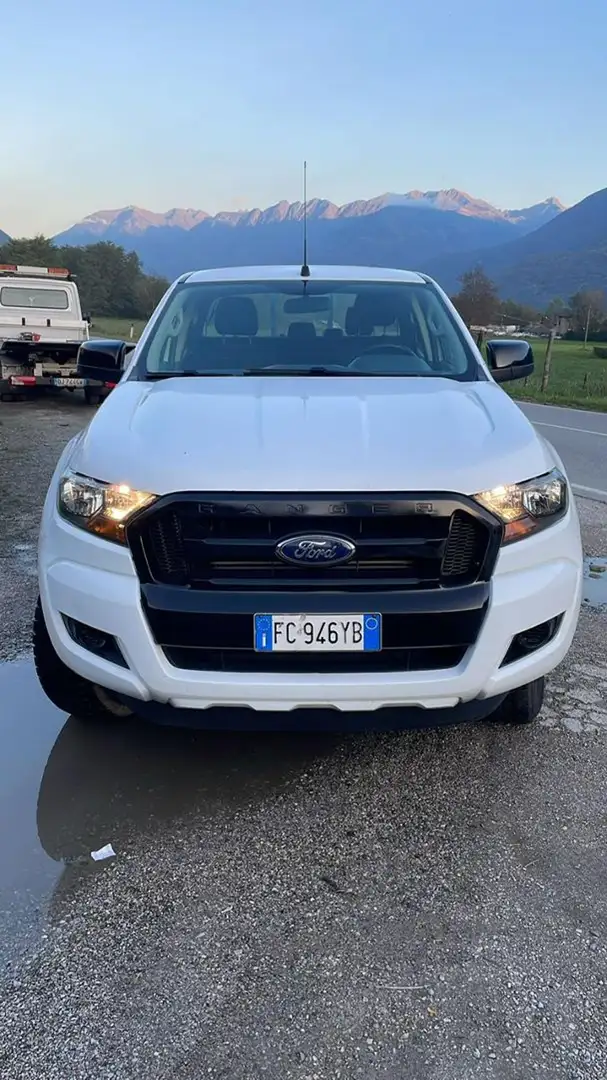 Ford RANGER  2.2 TDCi Doppia Cabina XLT 5pt. Bianco - 1
