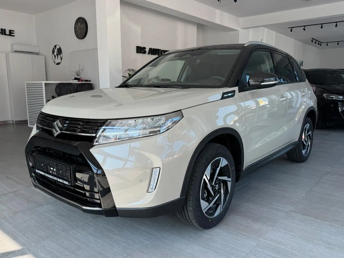 Suzuki Vitara 1.4 Hybrid Comfort+ Automatik | Kamera Beige - 1