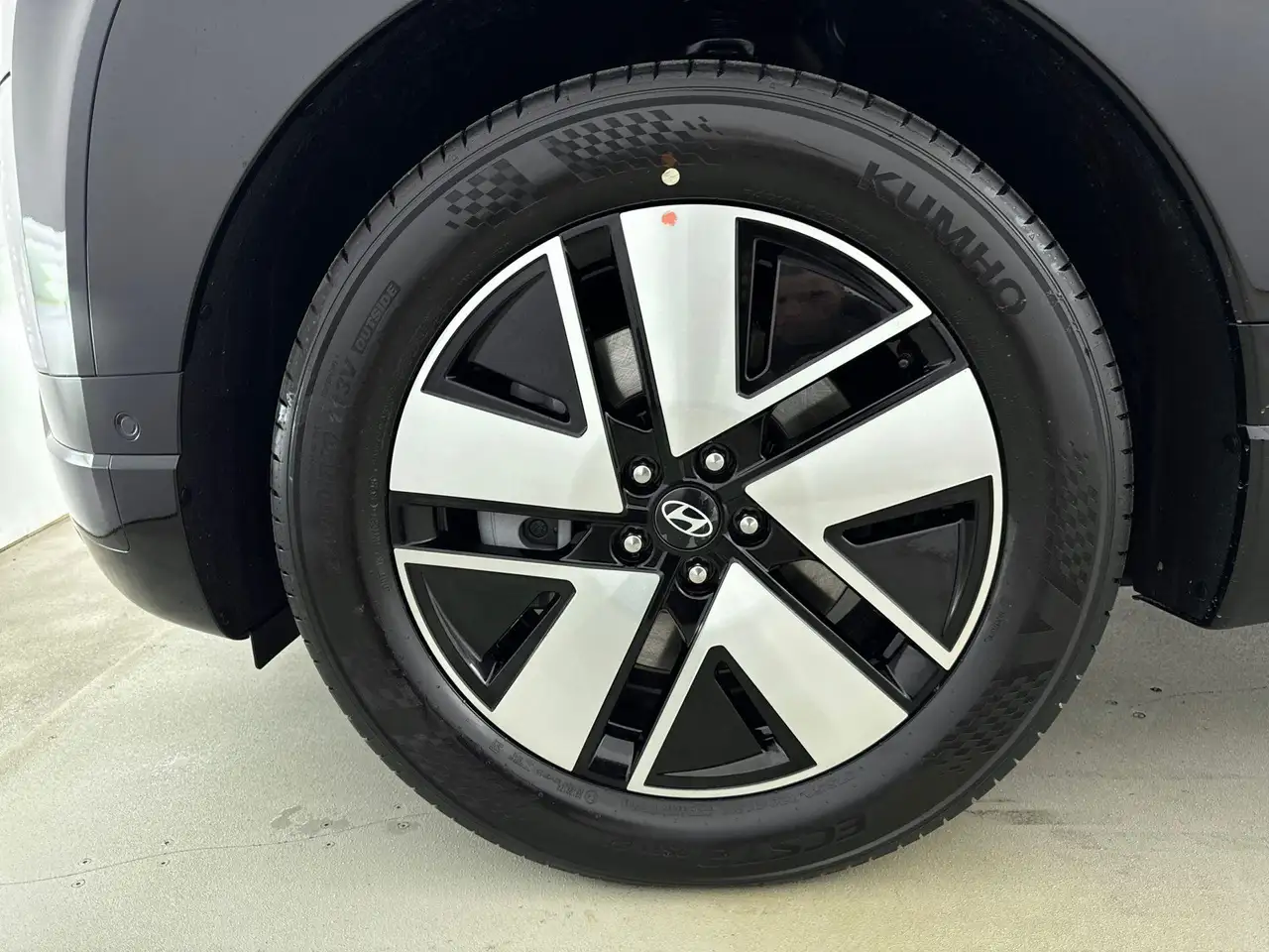 Hyundai IONIQ 9 2026 — фото 13