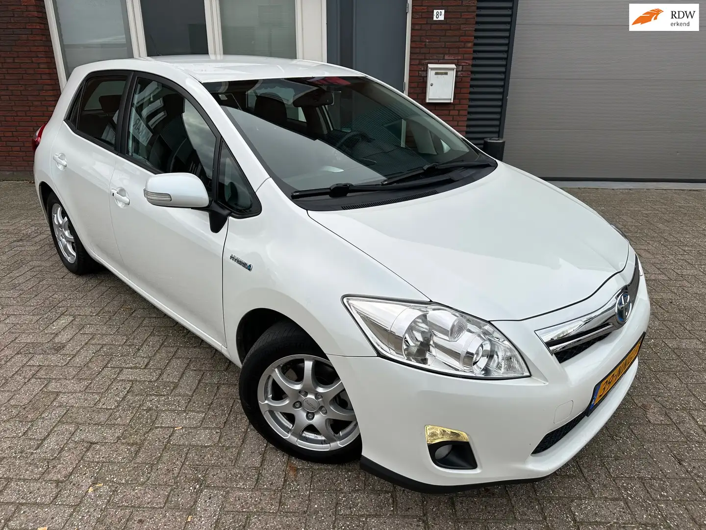Toyota Auris 1.8 Full Hybrid Executive / Carplay / Camera / PDC Blanco - 1
