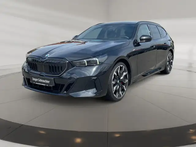 BMW 5 Series view 2