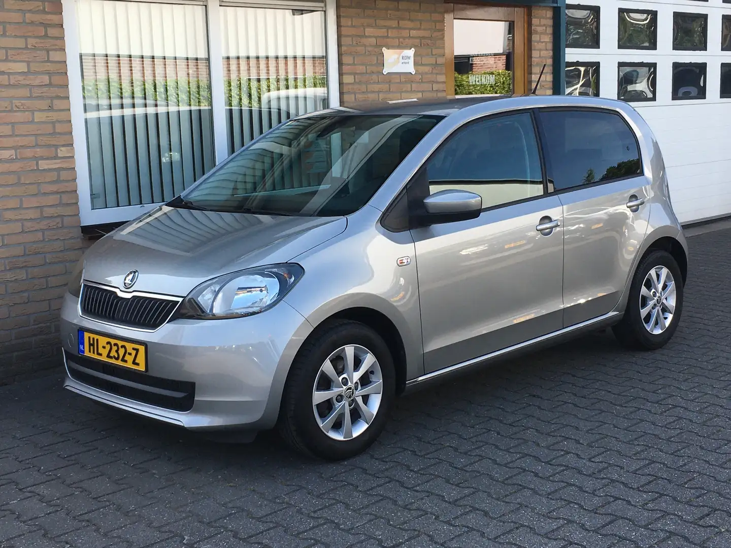Skoda Citigo 1.0 Greentech Fresh Gris - 1