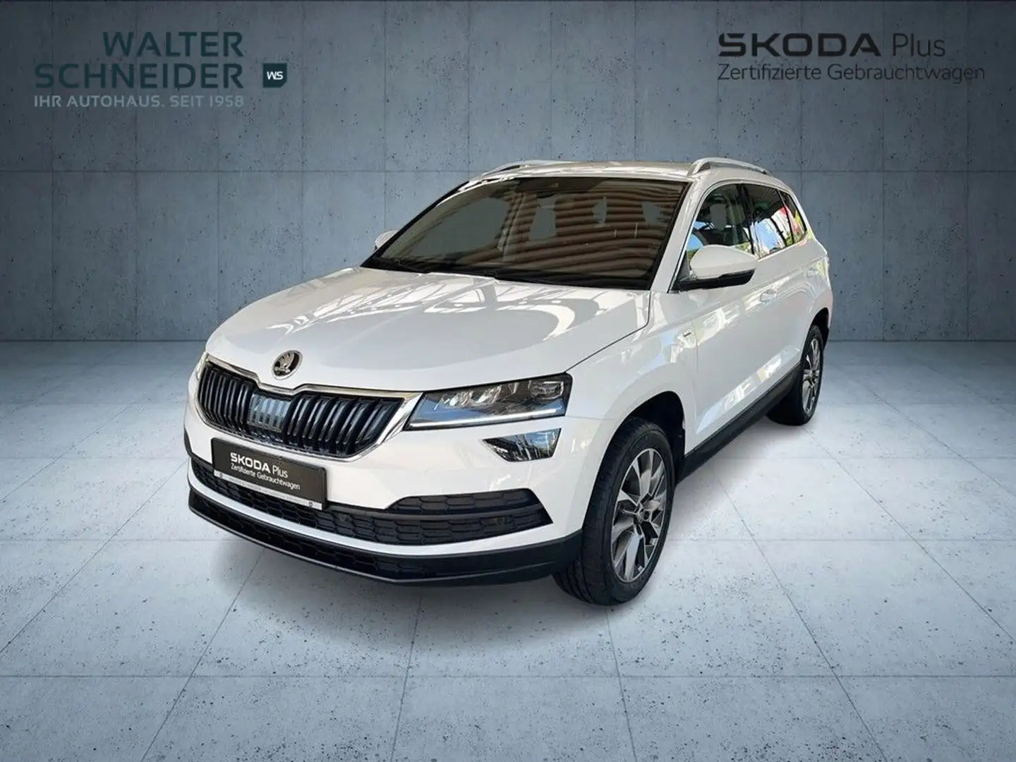 Skoda Karoq 2.0 TDI Clever Navi LED AHK Weiß - 2