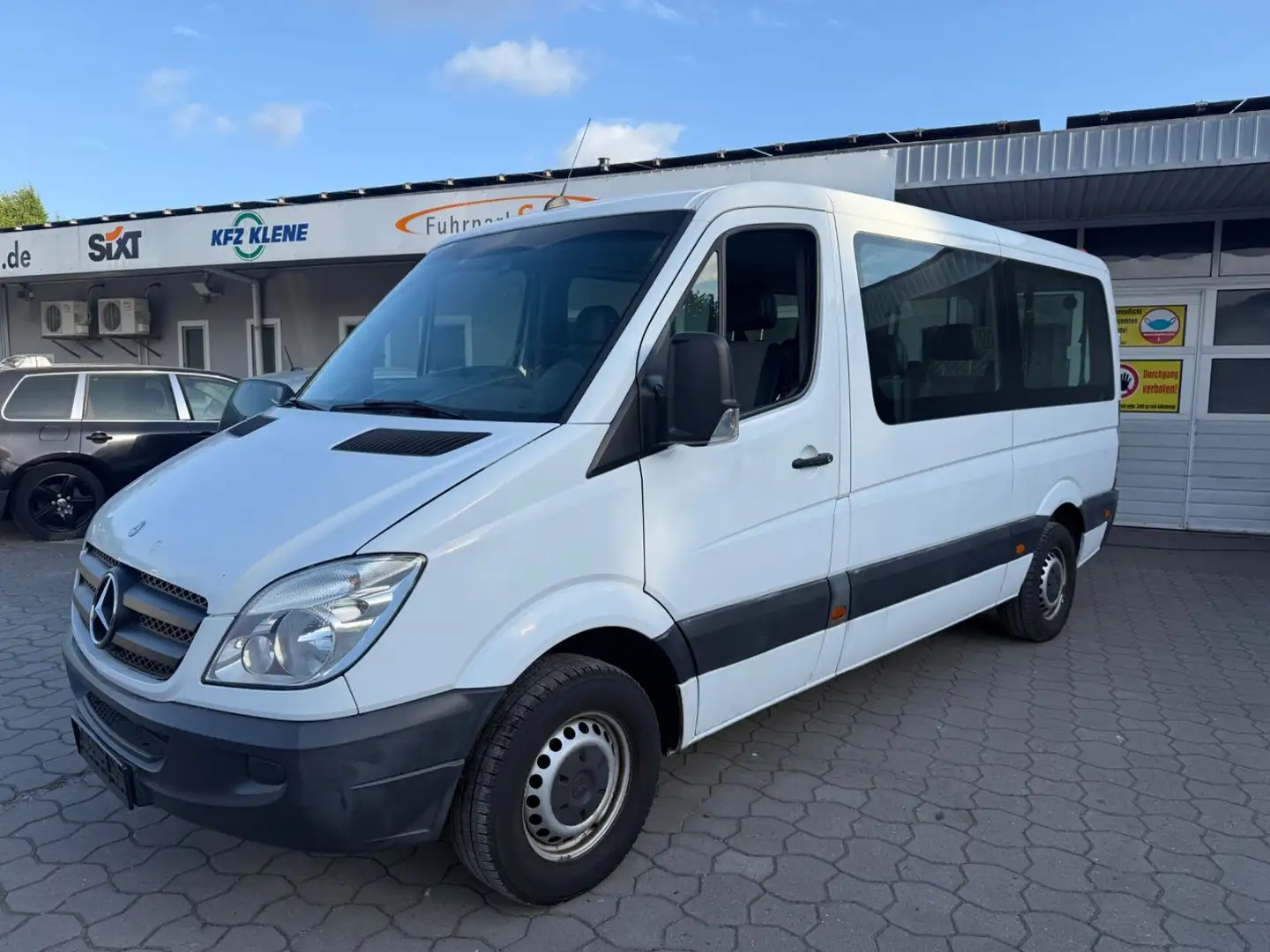 Mercedes-Benz Sprinter II Kombi 311 CDI 8-Sitzer Rollstuhlramp Blanc - 1