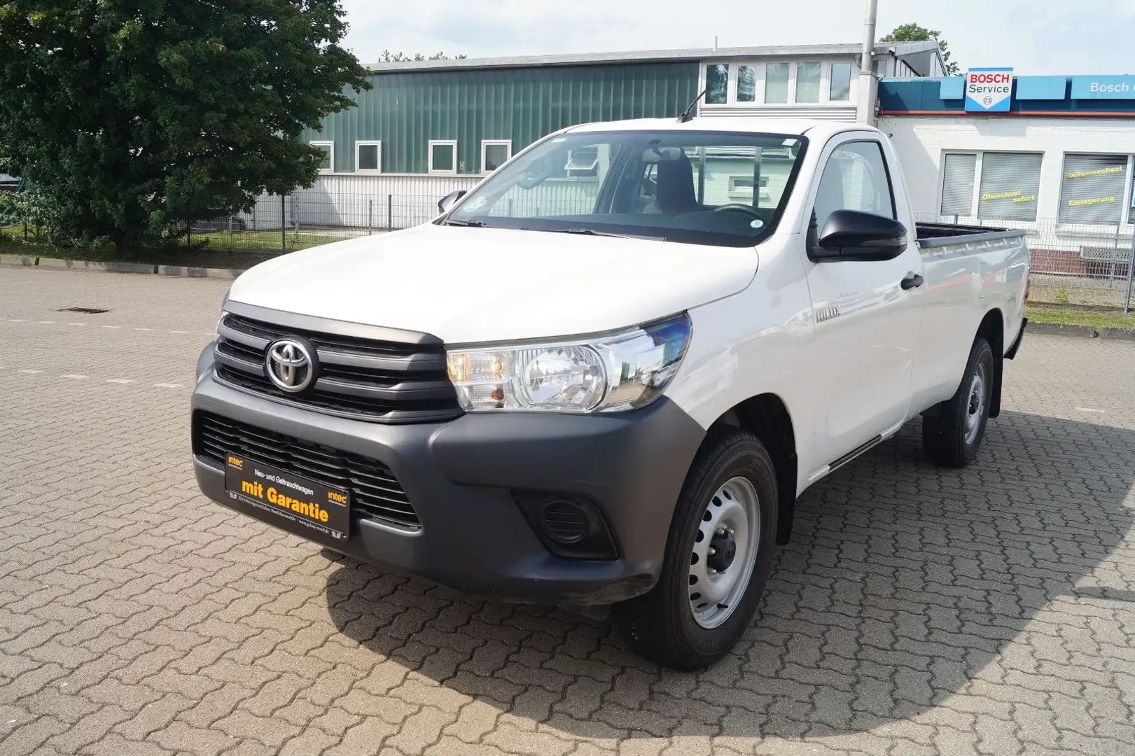 Toyota Hilux 2,4 D Single Cab Duty 4x4 AHK *Garantie* Wit - 1