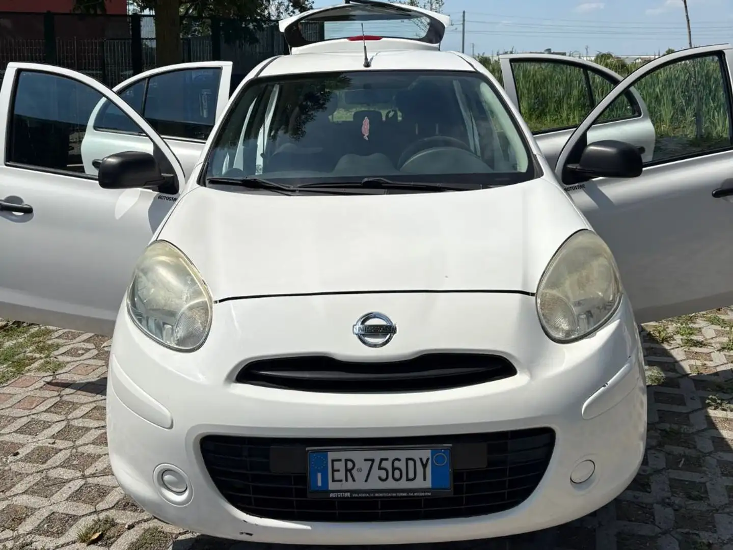Nissan Micra Micra IV 2010 5p 1.2 30th Anniversary eco Gpl - 1