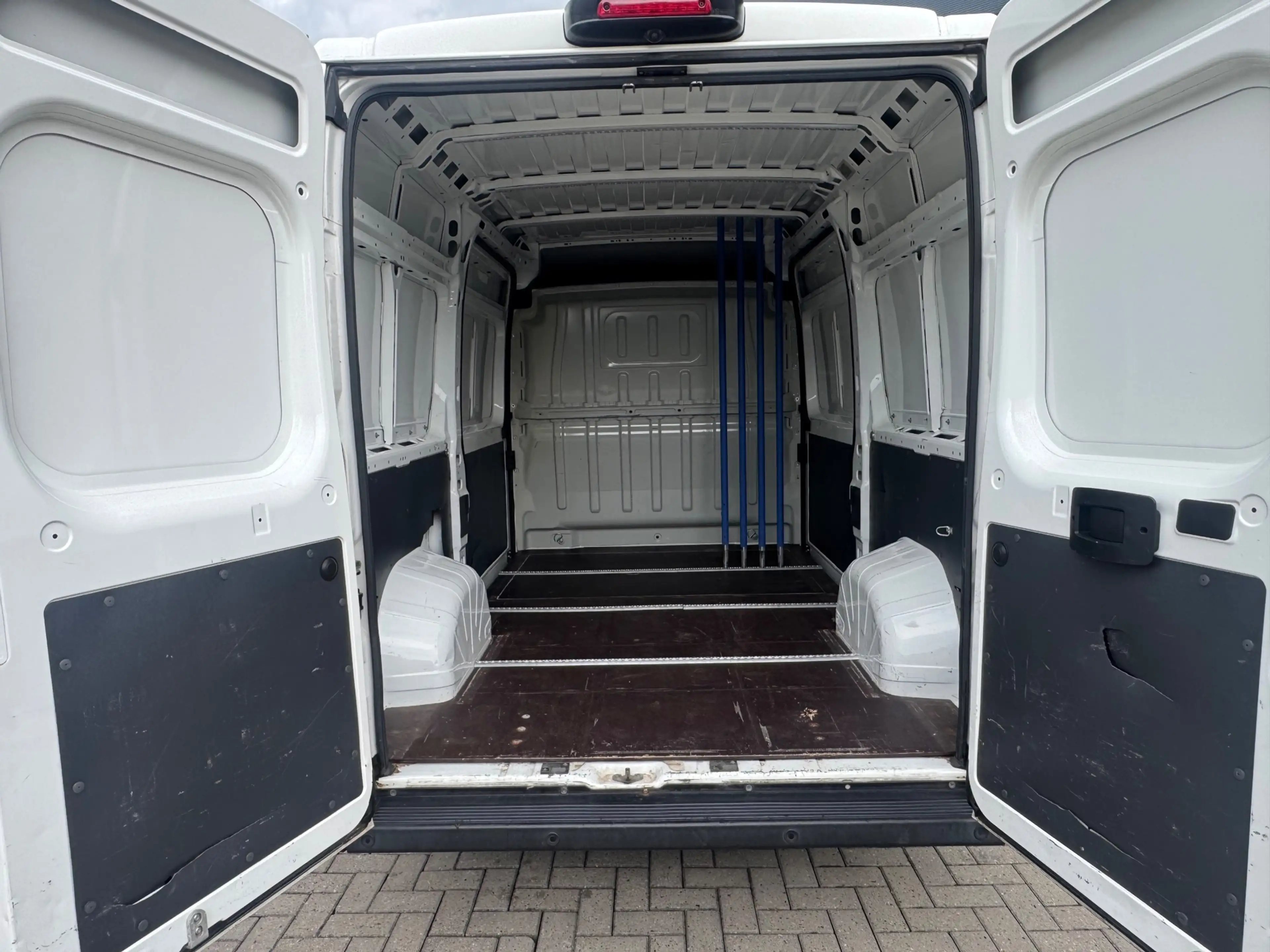 Peugeot Boxer 333 2.0 BlueHDI L2H2 / Camera / Marge / 2x Zijdeur — photo 14