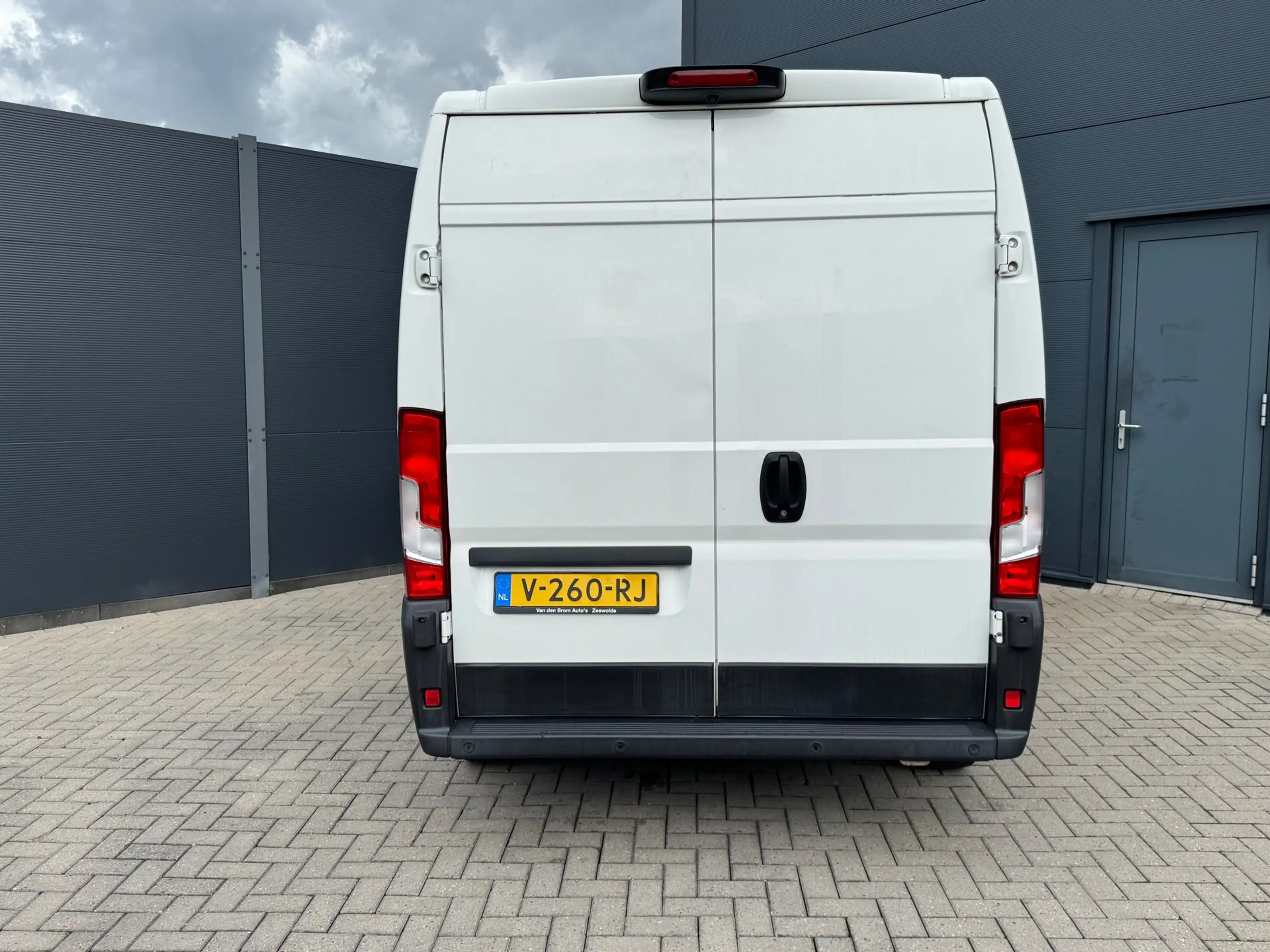 Peugeot Boxer 333 2.0 BlueHDI L2H2 / Camera / Marge / 2x Zijdeur — photo 10