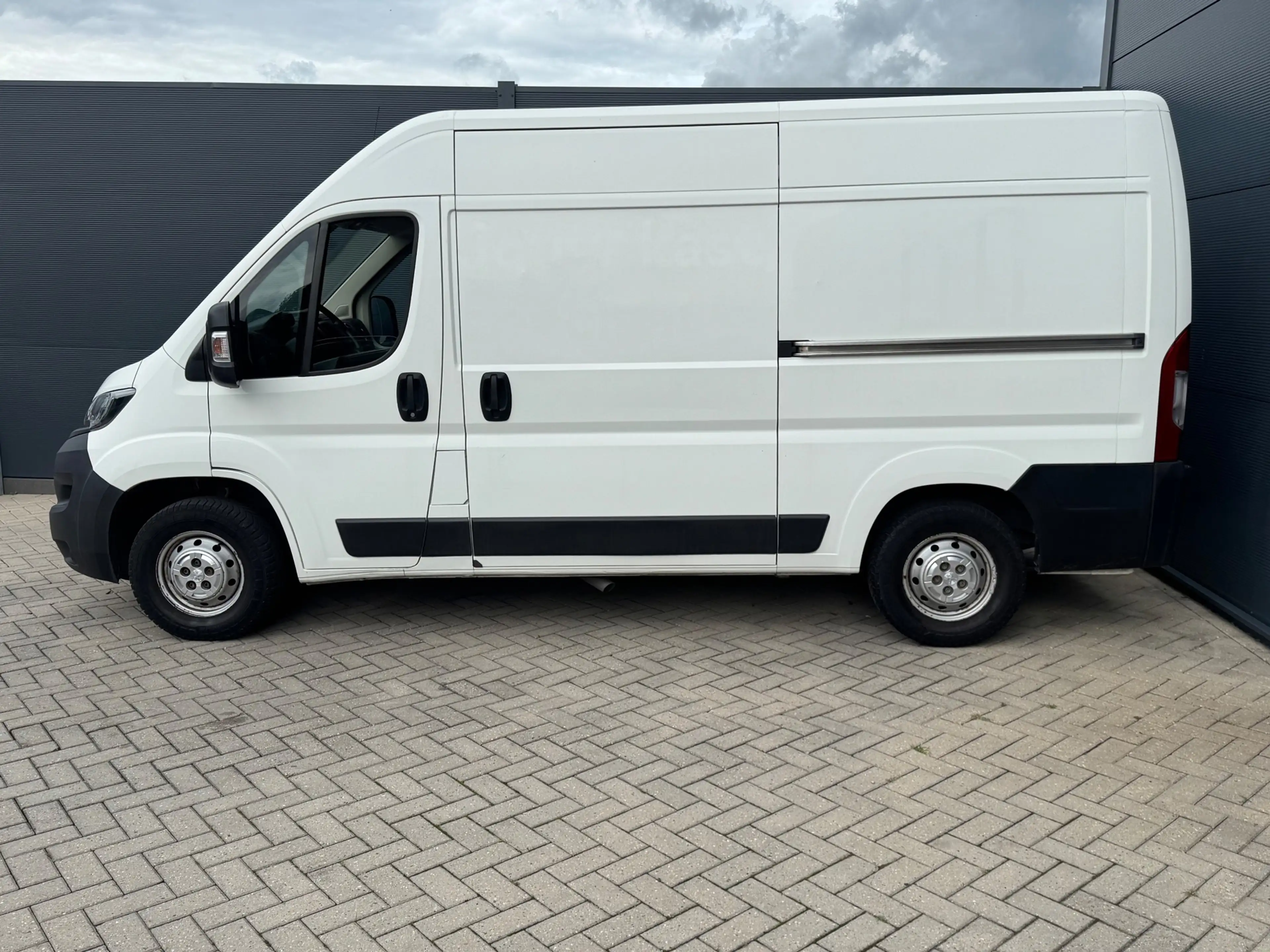 Peugeot Boxer 333 2.0 BlueHDI L2H2 / Camera / Marge / 2x Zijdeur — photo 8