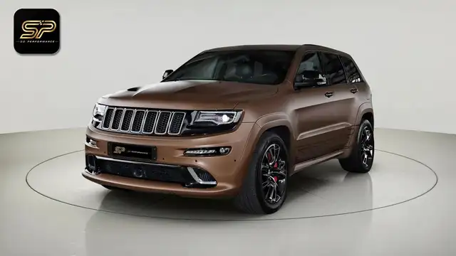 Jeep Grand Cherokee SRT
