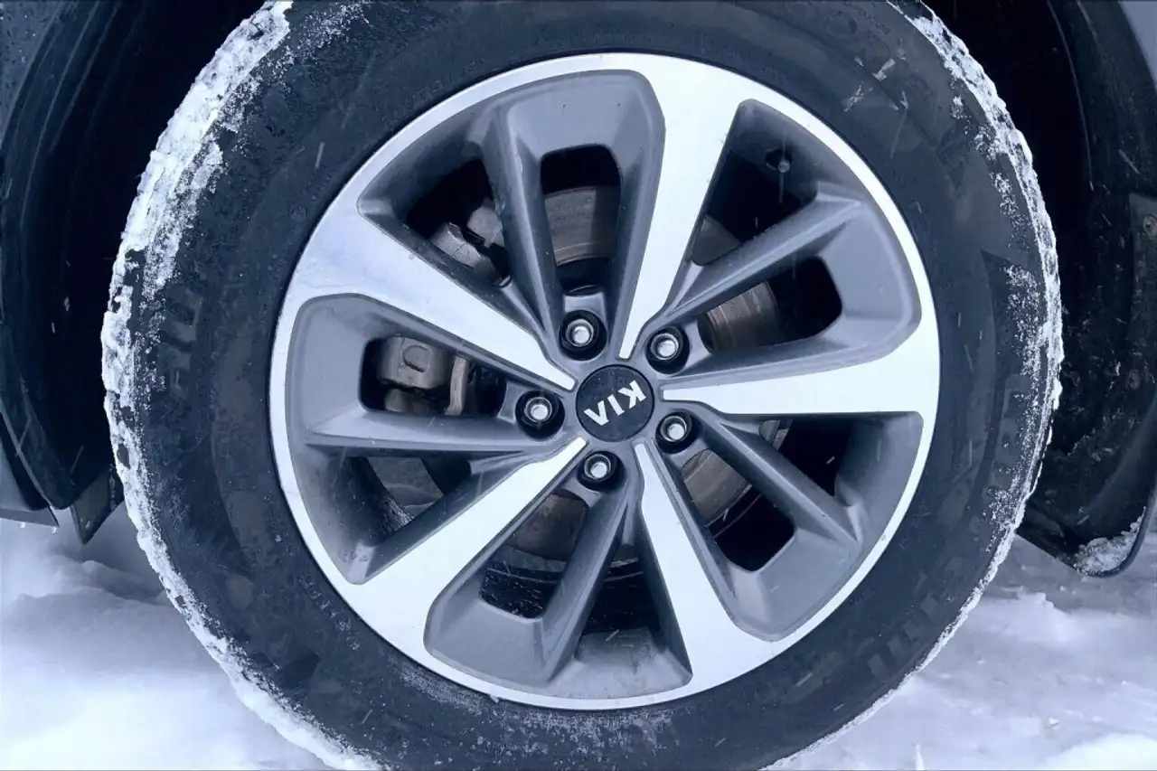 Kia Sorento снимка Kia Sorento
