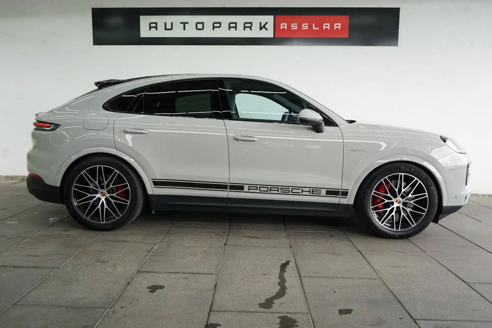 porsche cayenne coupe