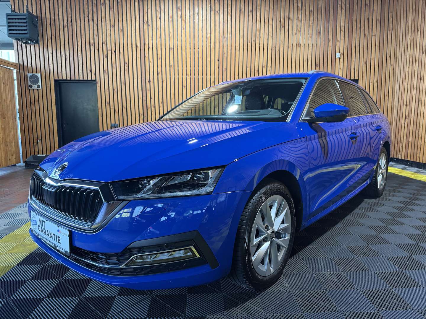 Skoda Octavia nuo 336 €/ mėn Dyzelinas 2023m. Kita Automatinė