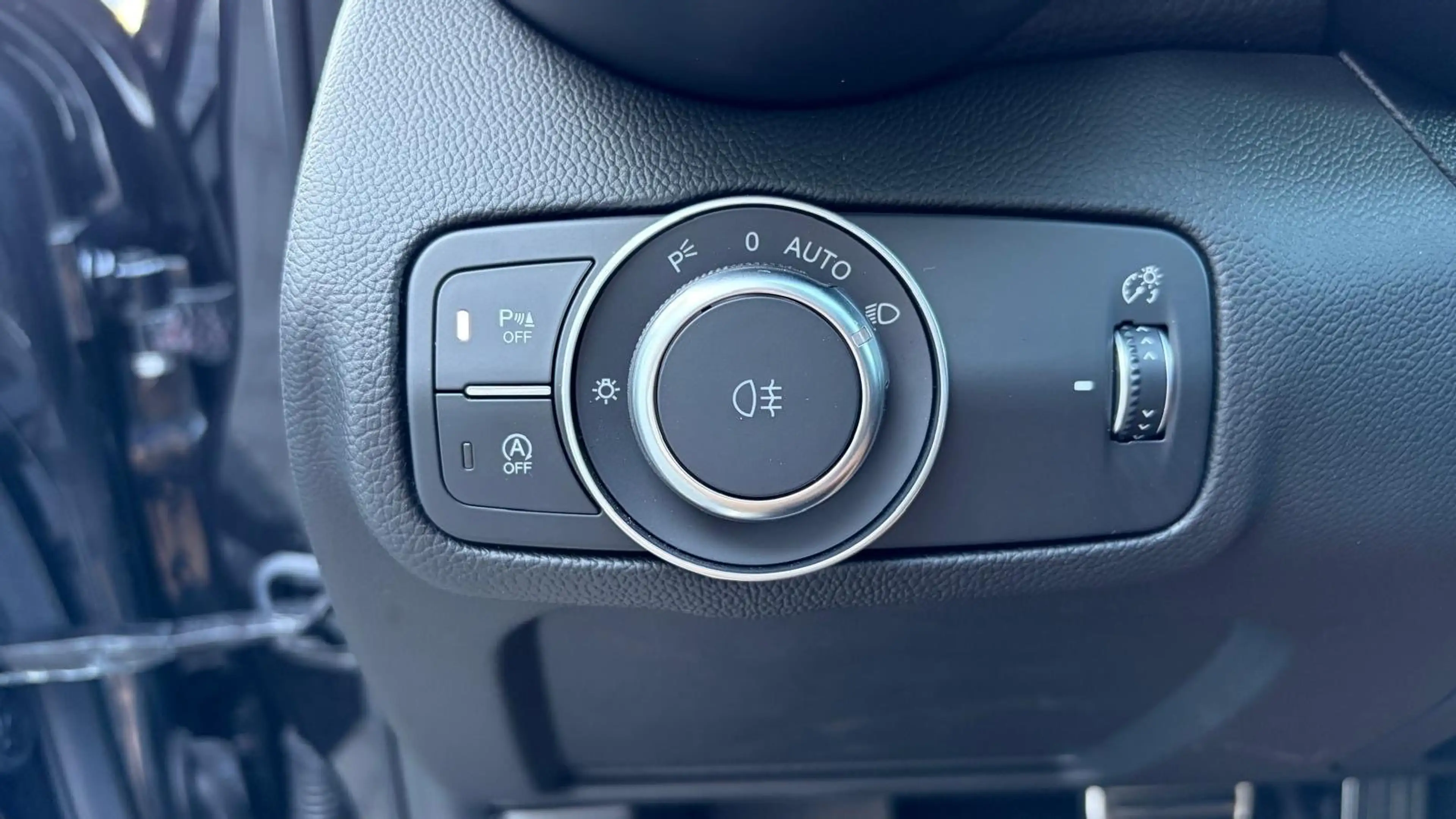 Alfa Romeo Giulia 2.0 TURBO 280PK AWD SPRINT NAVI / LEDER / FULL-LED — photo 23