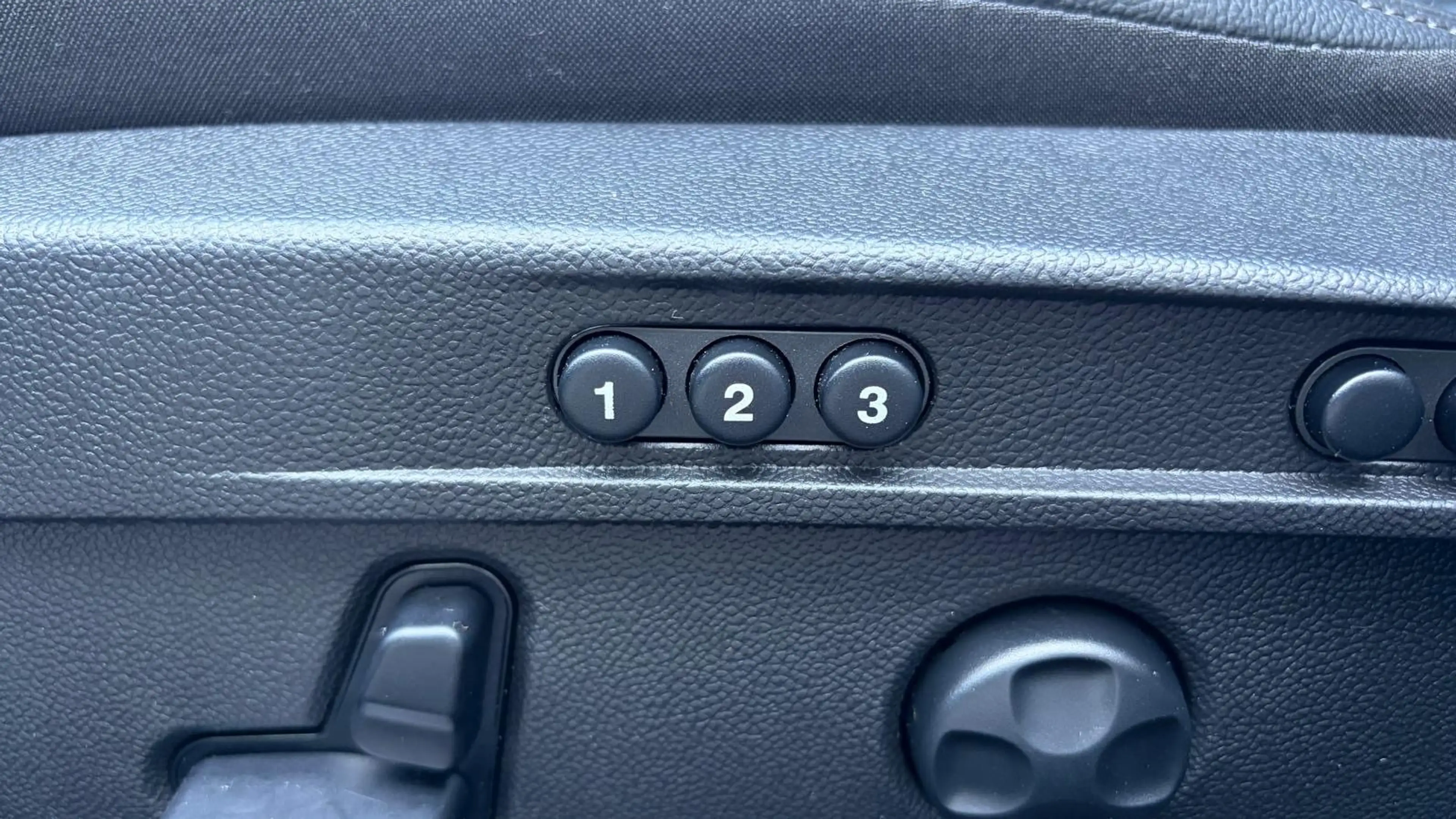 Alfa Romeo Giulia 2.0 TURBO 280PK AWD SPRINT NAVI / LEDER / FULL-LED — photo 21