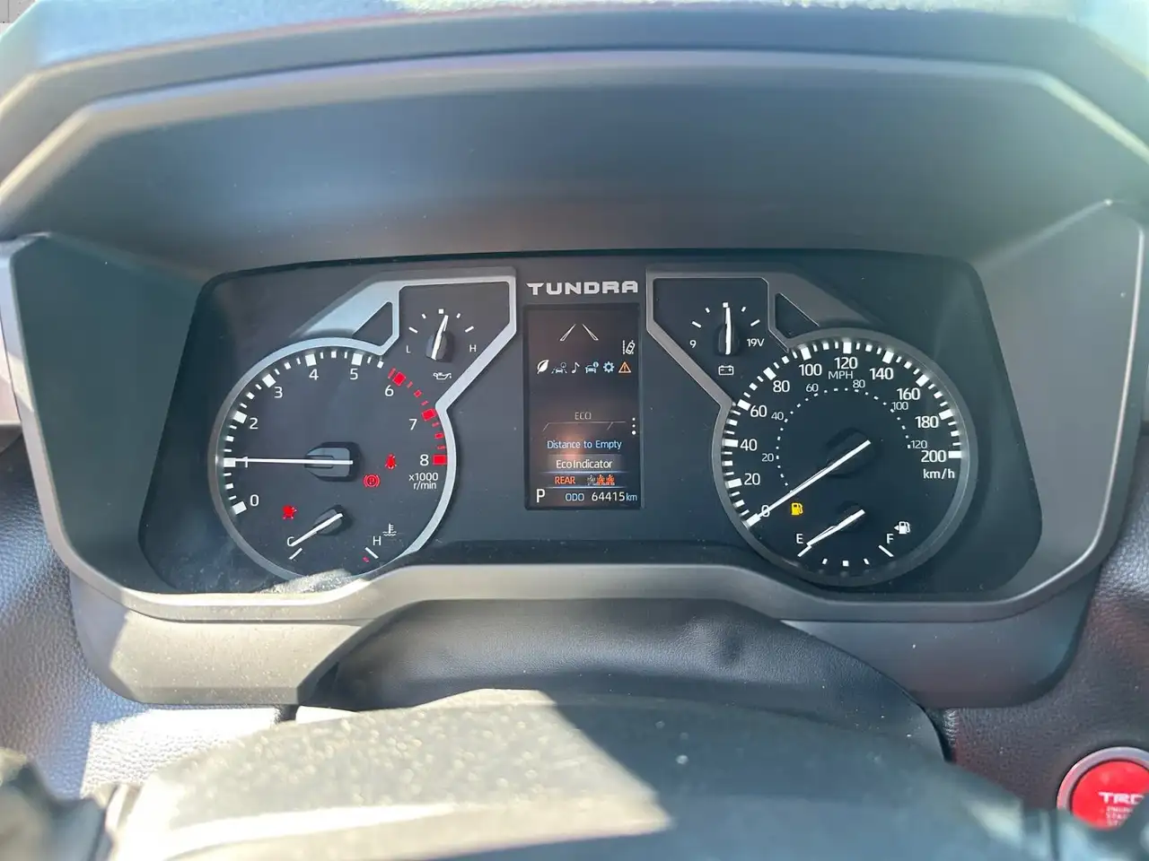 Toyota Tundra снимка Toyota Tundra