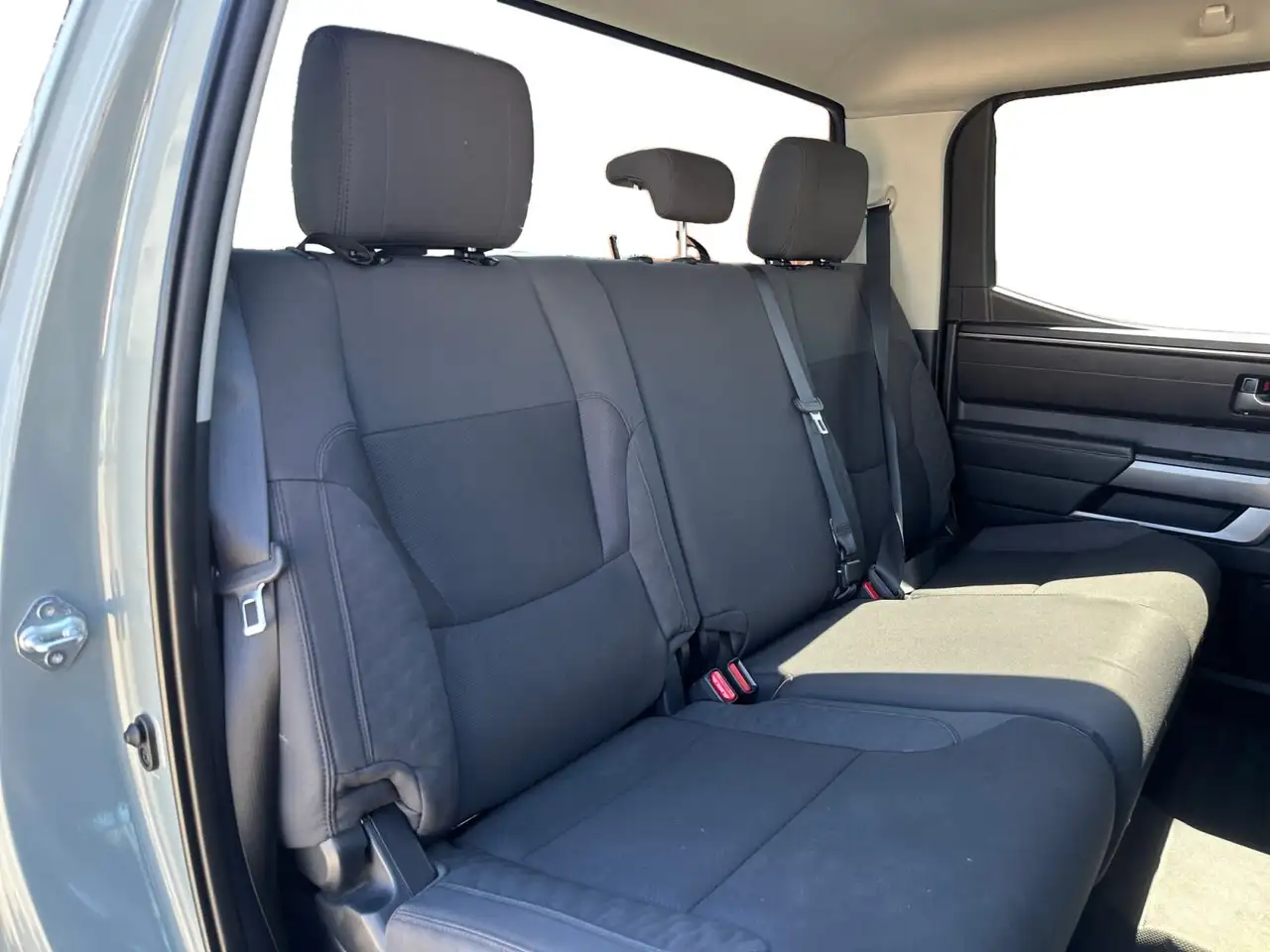 Toyota Tundra снимка Toyota Tundra