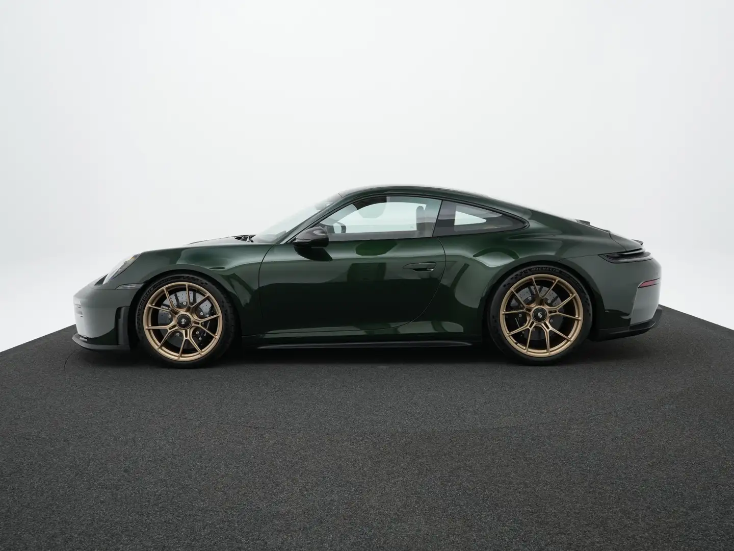 Porsche 992 GT3 Touring Grün - 2