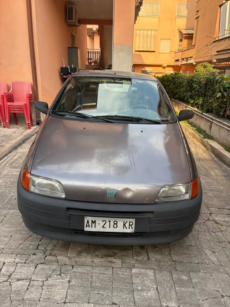 Fiat Punto Punto 3p 1.1 Team 55cv Grigio - 1