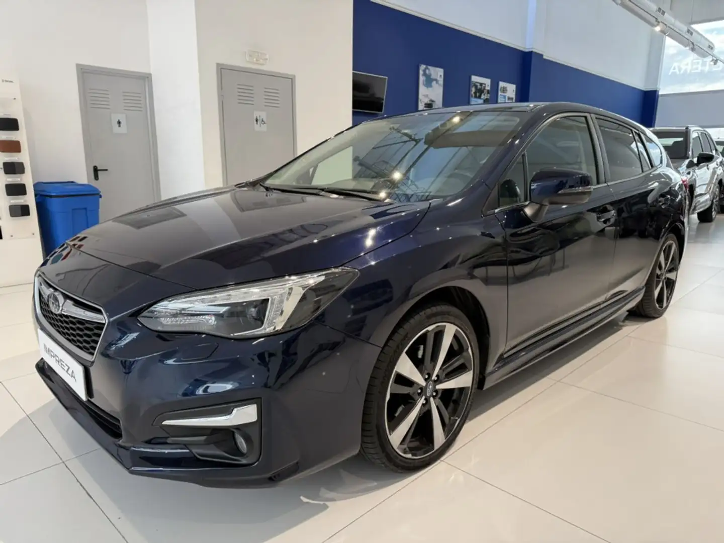 Subaru Impreza 1.6 I CVT 114cv EXECUTIVE PLUS Azul - 2