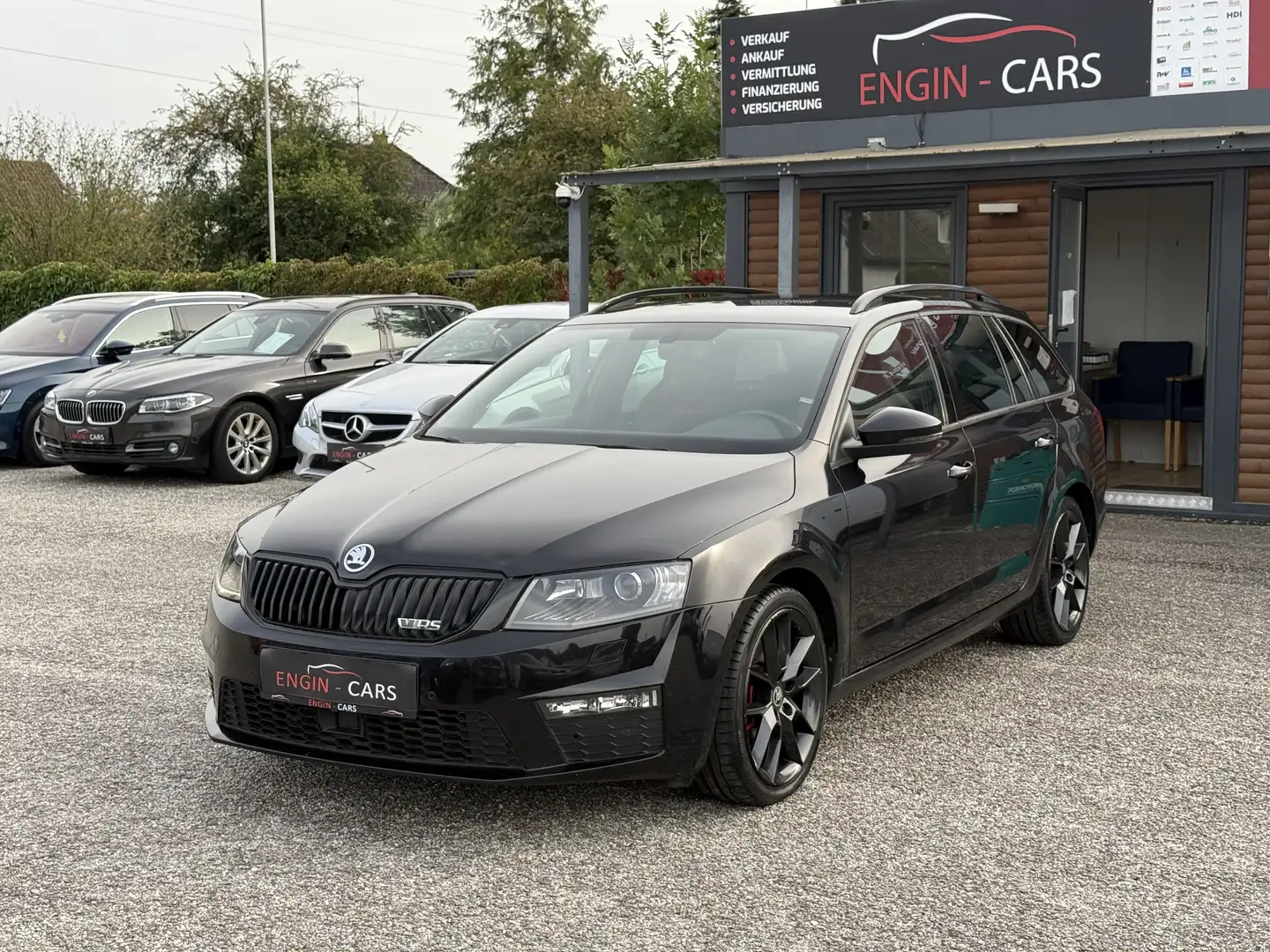 Skoda Octavia Combi RS 2,0 TDI DSG Schwarz - 1