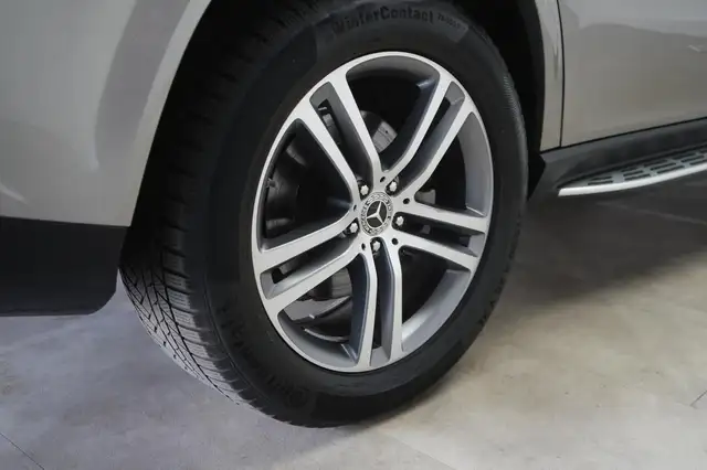 Mercedes-Benz GLE view 13