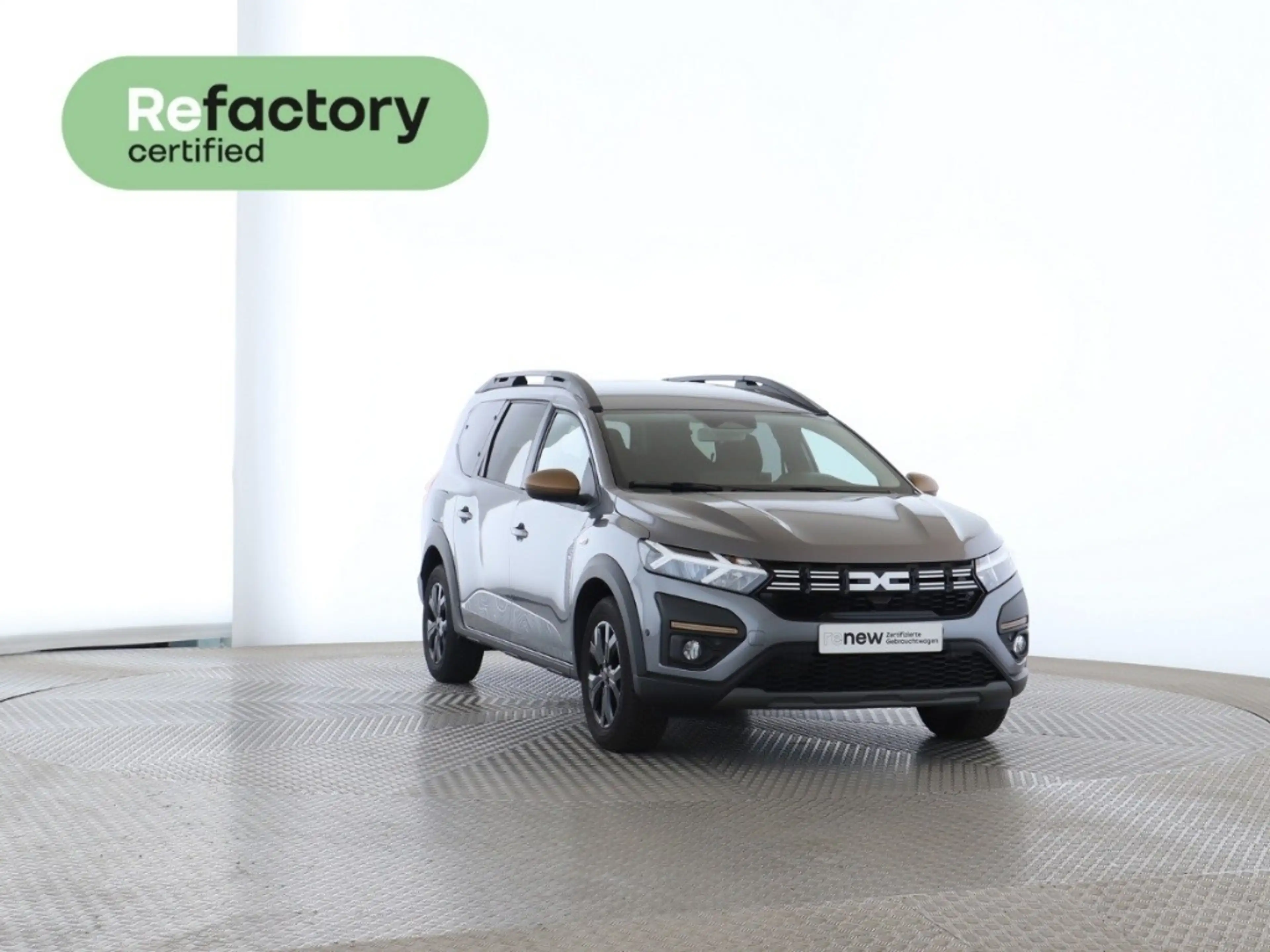Dacia Jogger TCe 110 RENEW Extreme 7-SITZER+NAVI+SHZ — photo 10