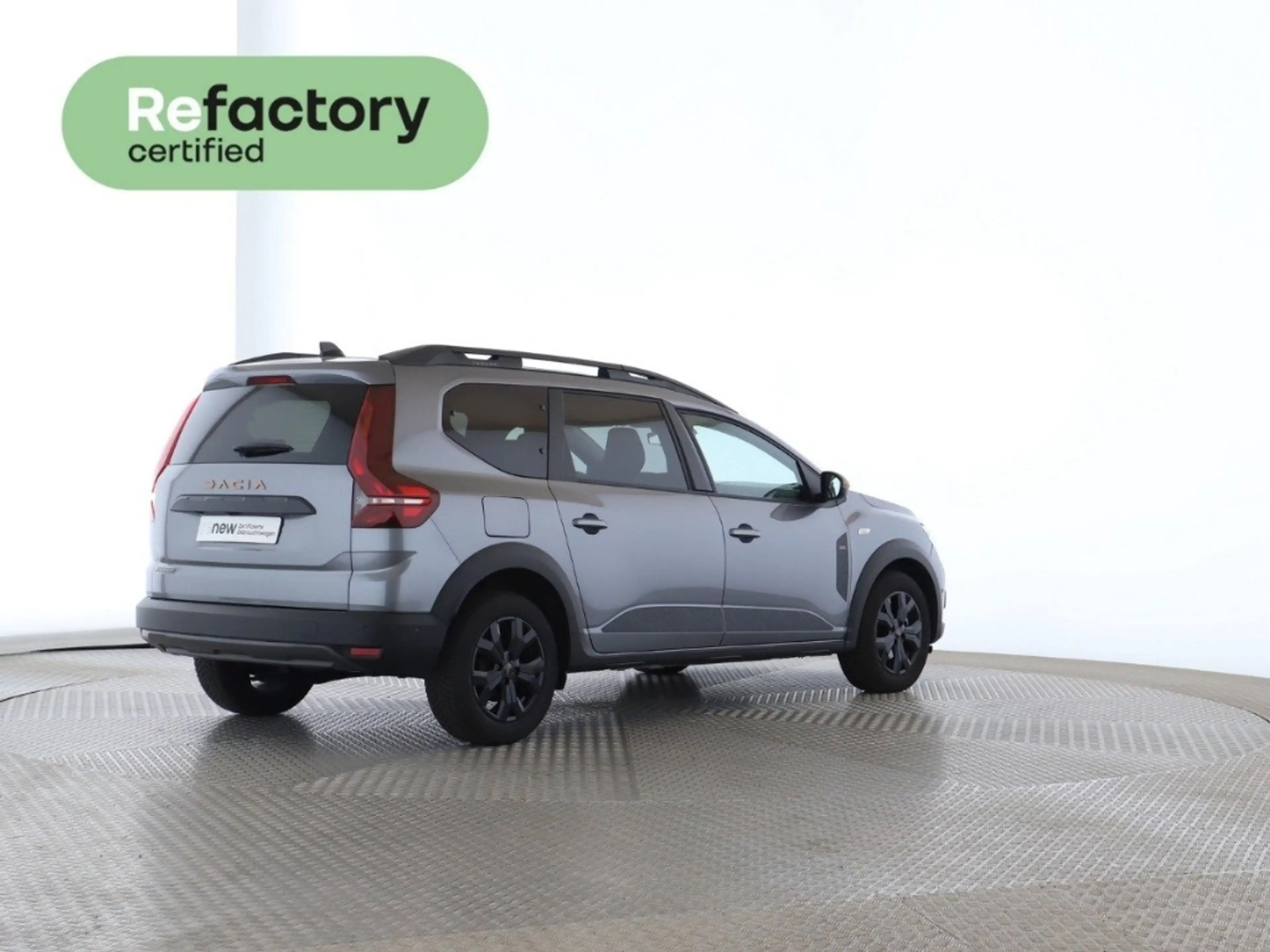 Dacia Jogger TCe 110 RENEW Extreme 7-SITZER+NAVI+SHZ — photo 6