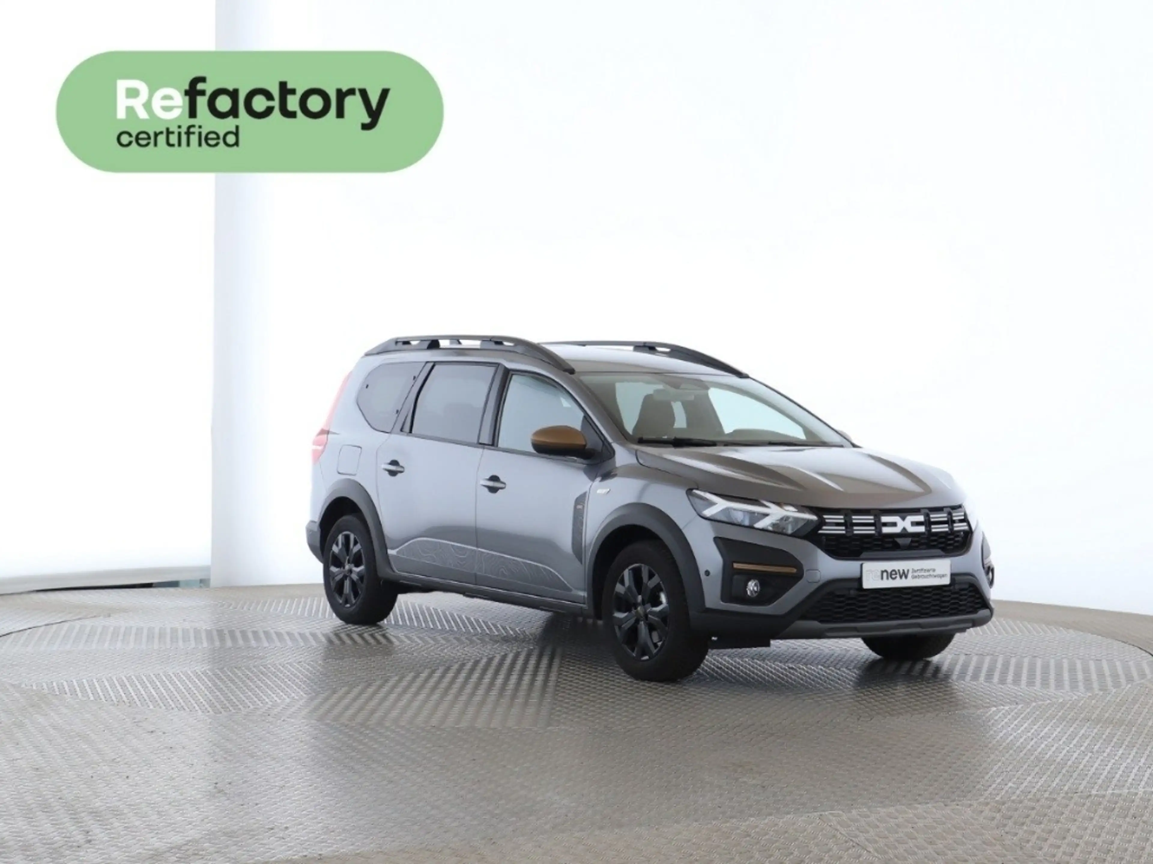 Dacia Jogger TCe 110 RENEW Extreme 7-SITZER+NAVI+SHZ — photo 9