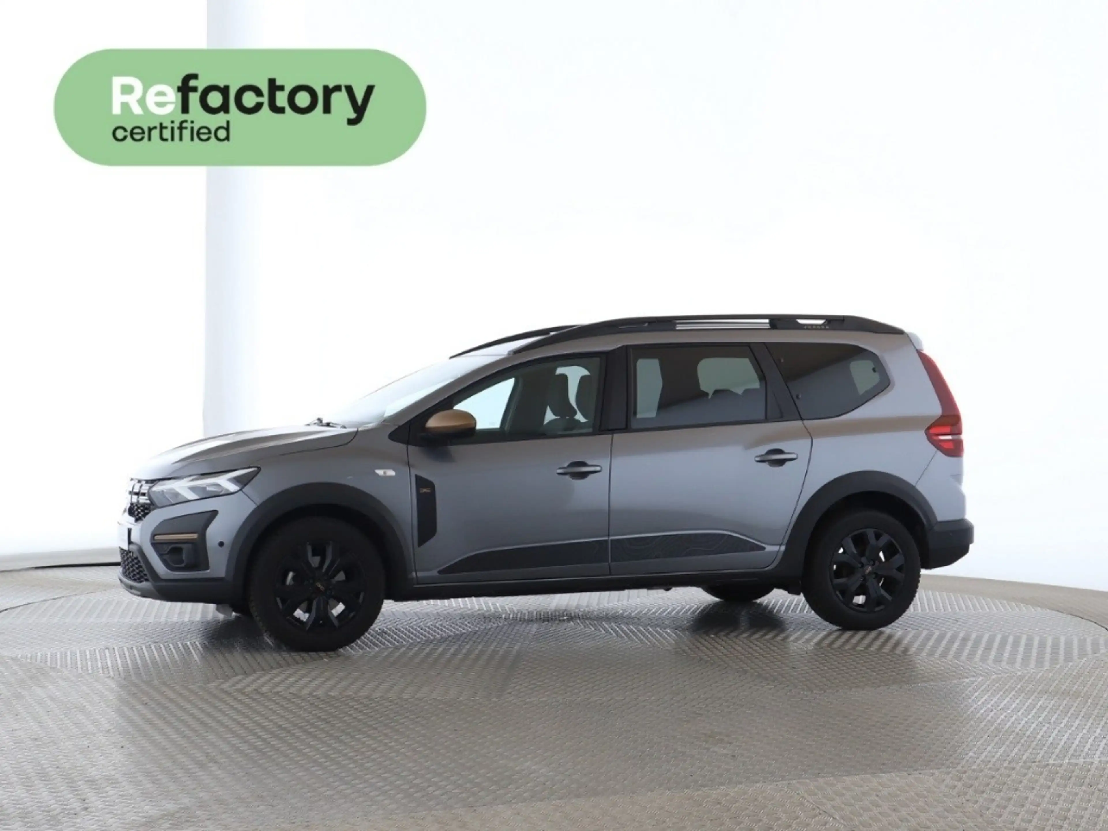 Dacia Jogger TCe 110 RENEW Extreme 7-SITZER+NAVI+SHZ — photo 3