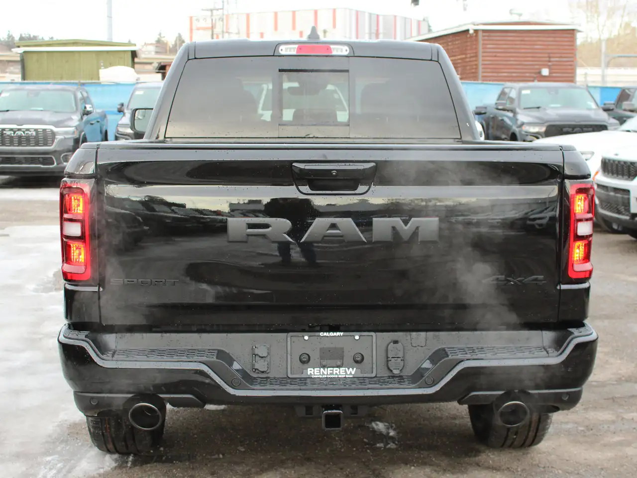 RAM 1500 снимка RAM 1500