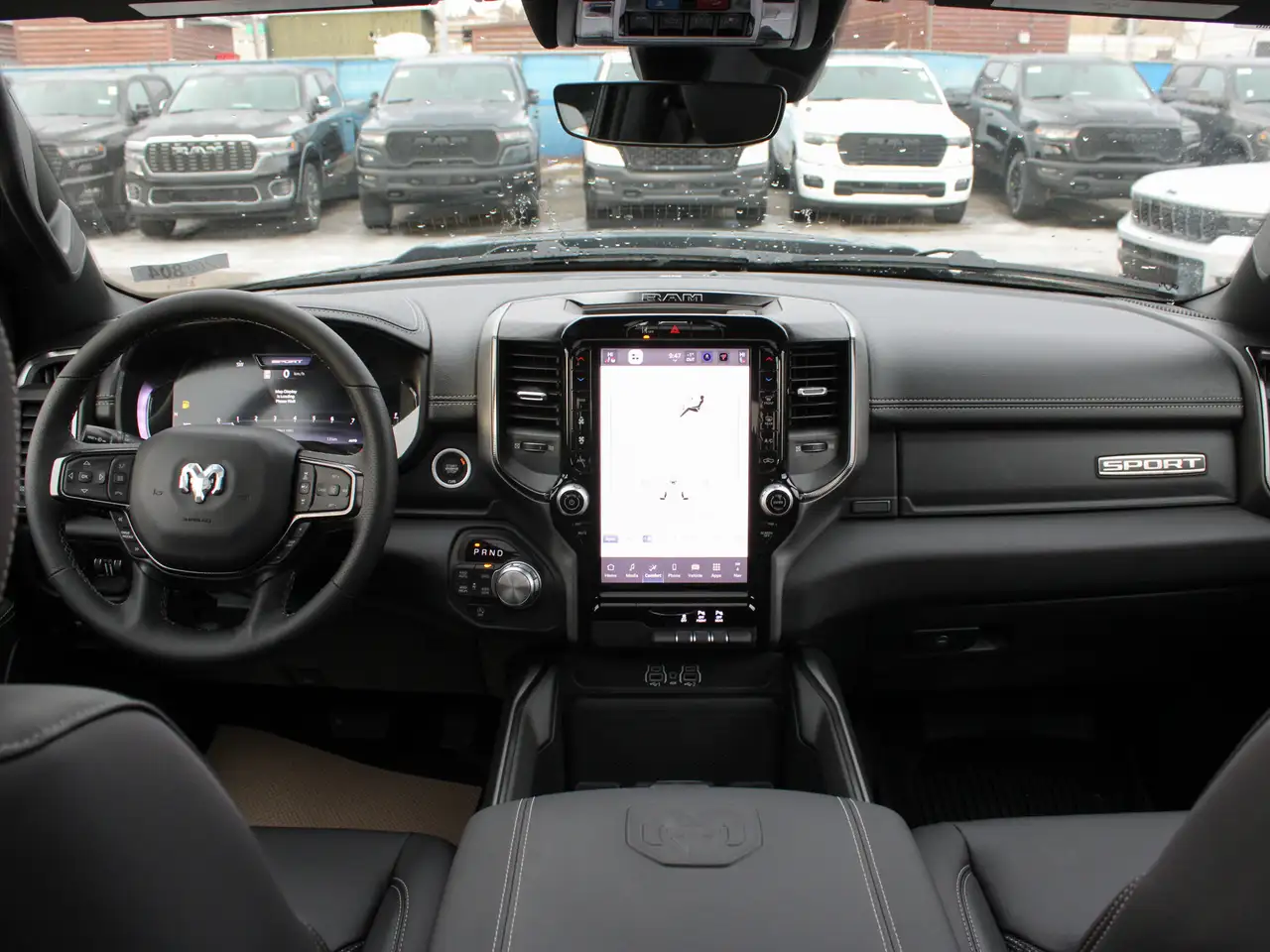 RAM 1500 снимка RAM 1500