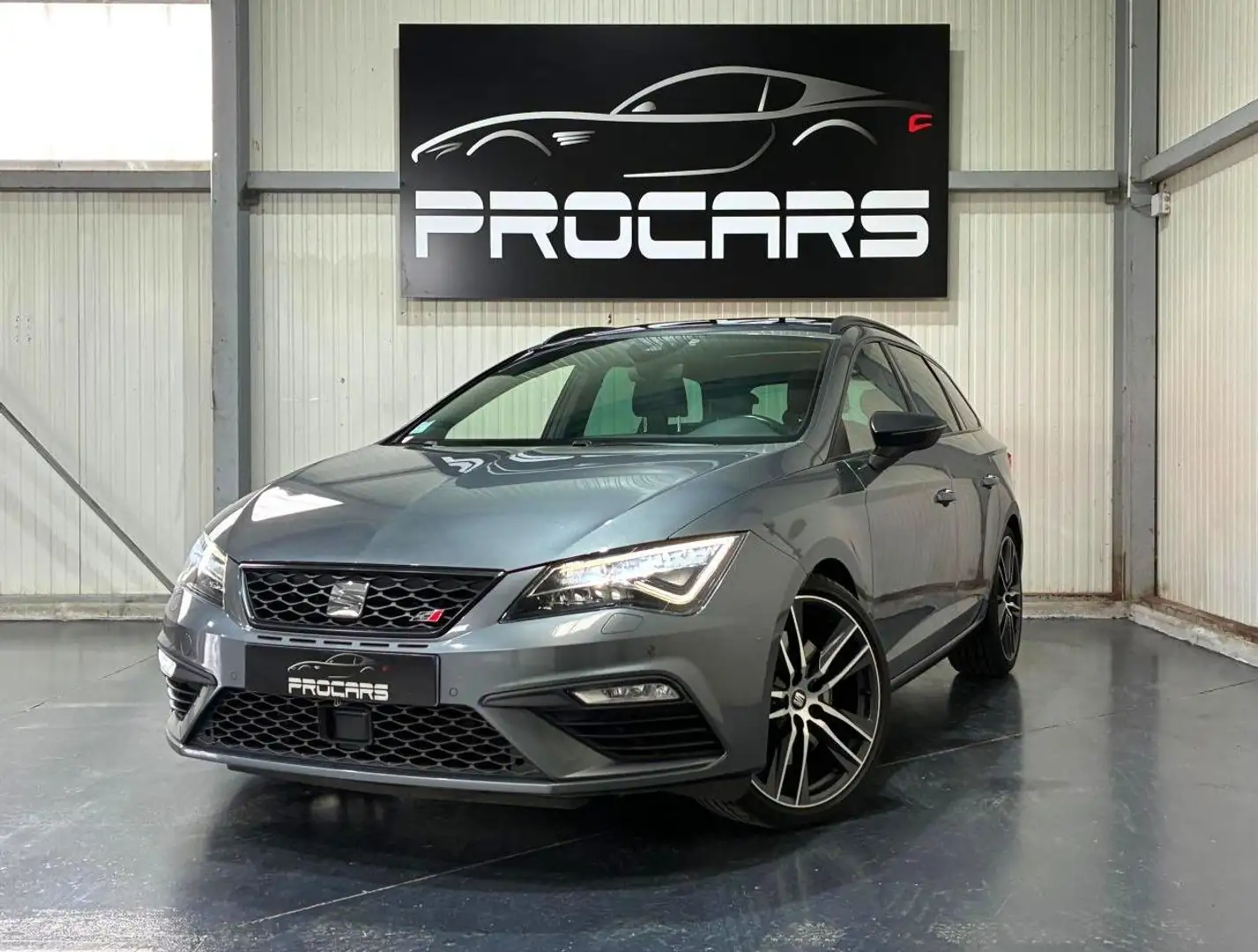 SEAT Leon Cupra ST 300 CH PHASE 2 Gris - 1