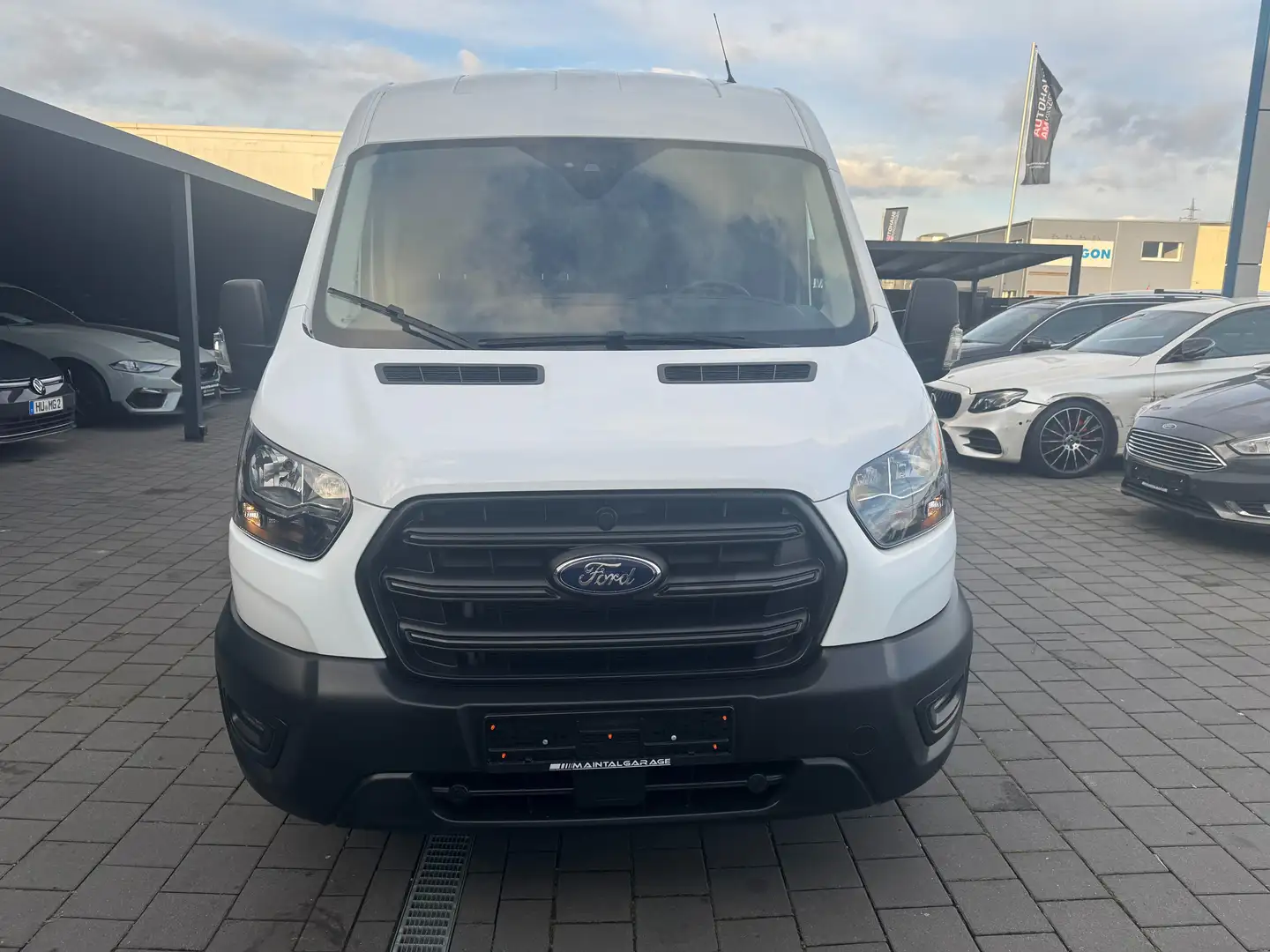 Ford Transit 2.0 TDCi 330 L2 TREND Weiß - 2
