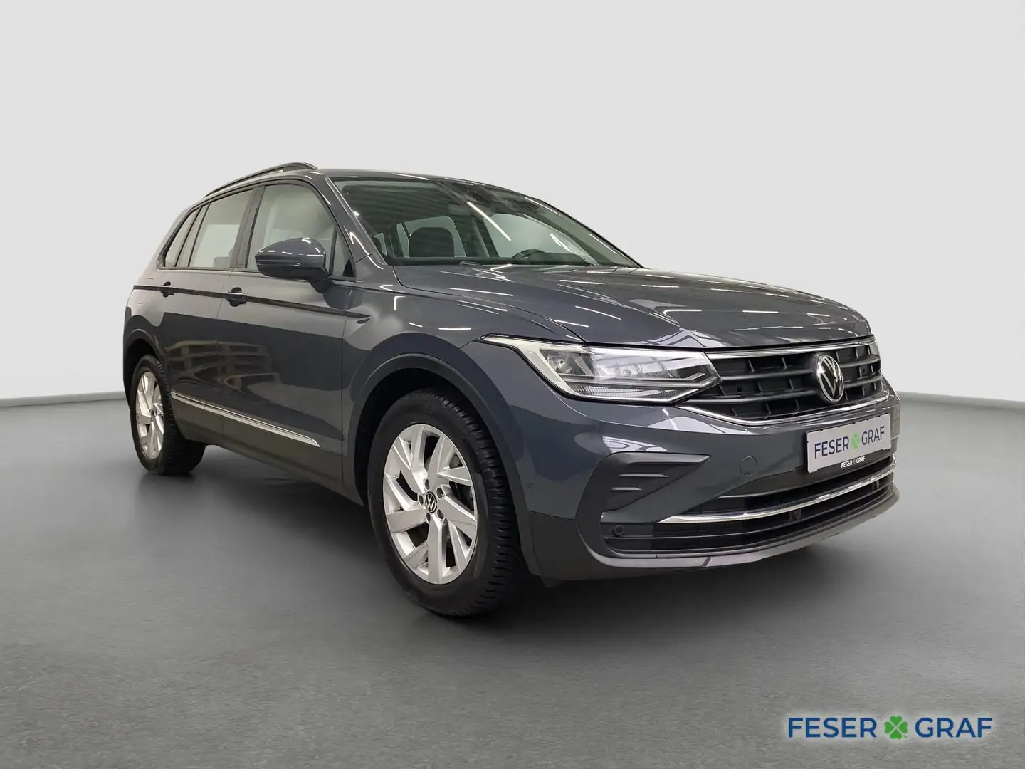 Volkswagen Tiguan LIFE 1.5 TSI 96kw 6Gang Navi ACC Standhzg Grau - 2